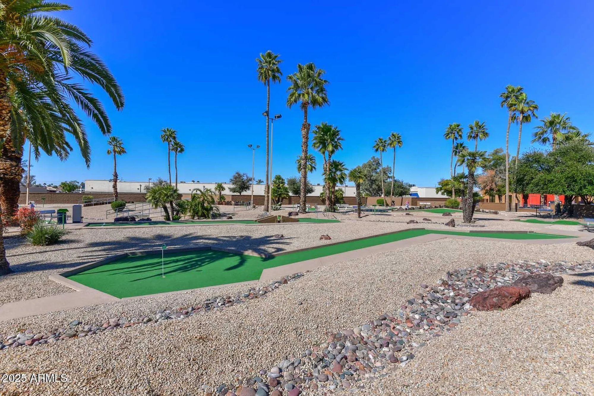 Property Slideshow image 27 of 37 | 13233 n 99th dr, Sun City, AZ, 85351