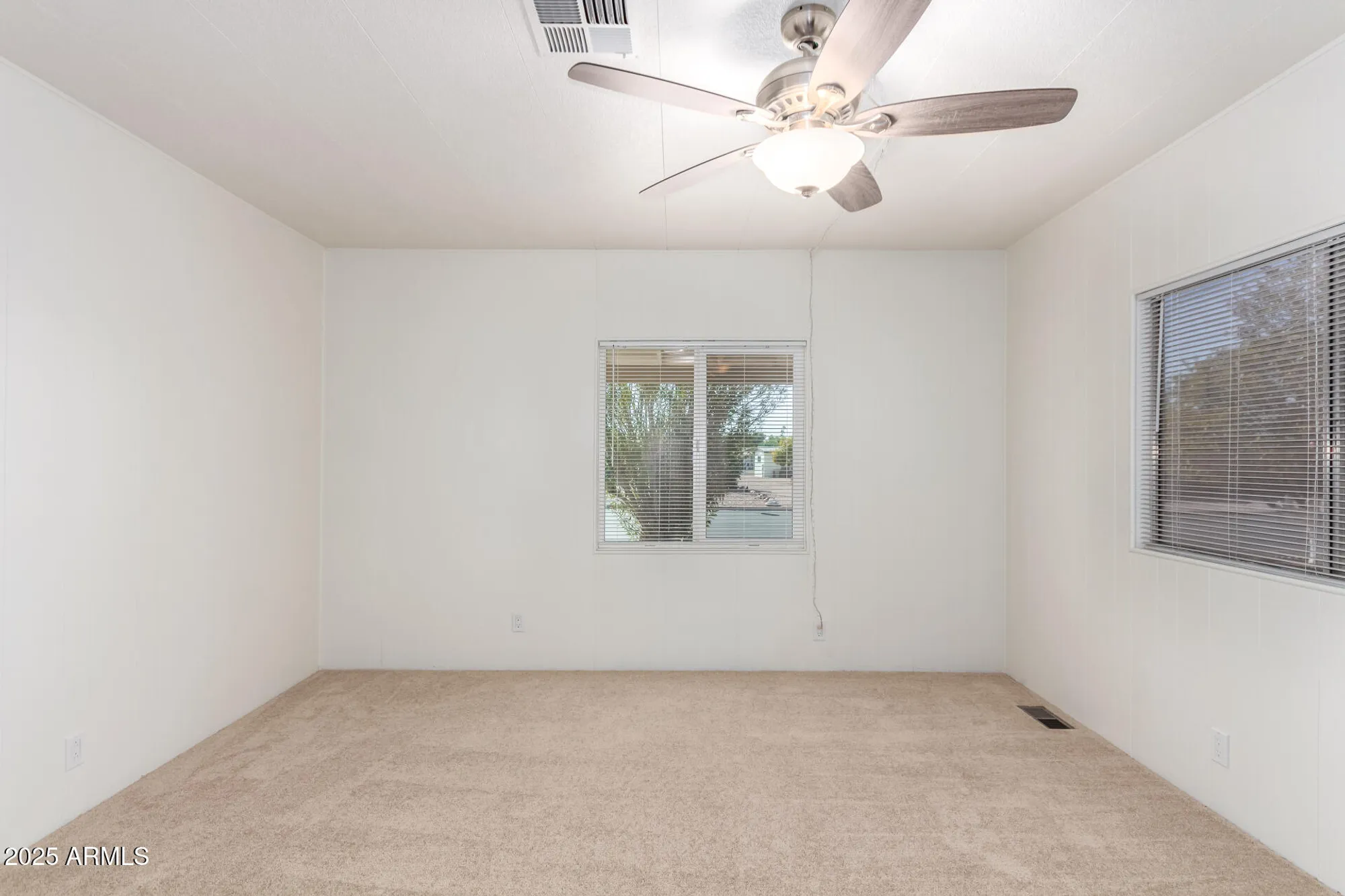 Property Slideshow image 11 of 25 | 430 s 81st pl, Mesa, AZ, 85208