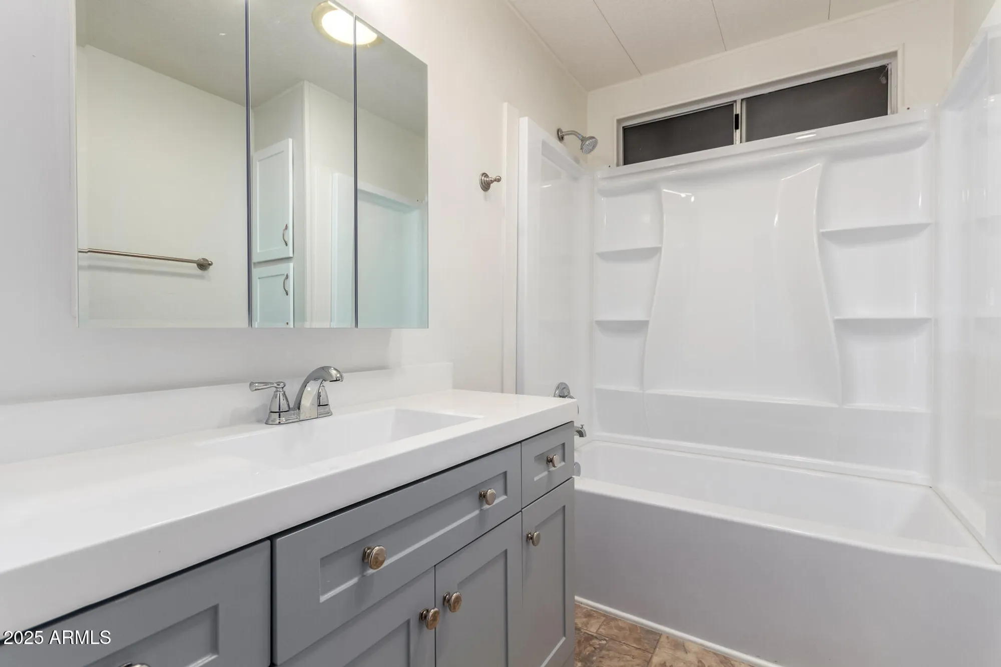 Property Slideshow image 13 of 25 | 430 s 81st pl, Mesa, AZ, 85208