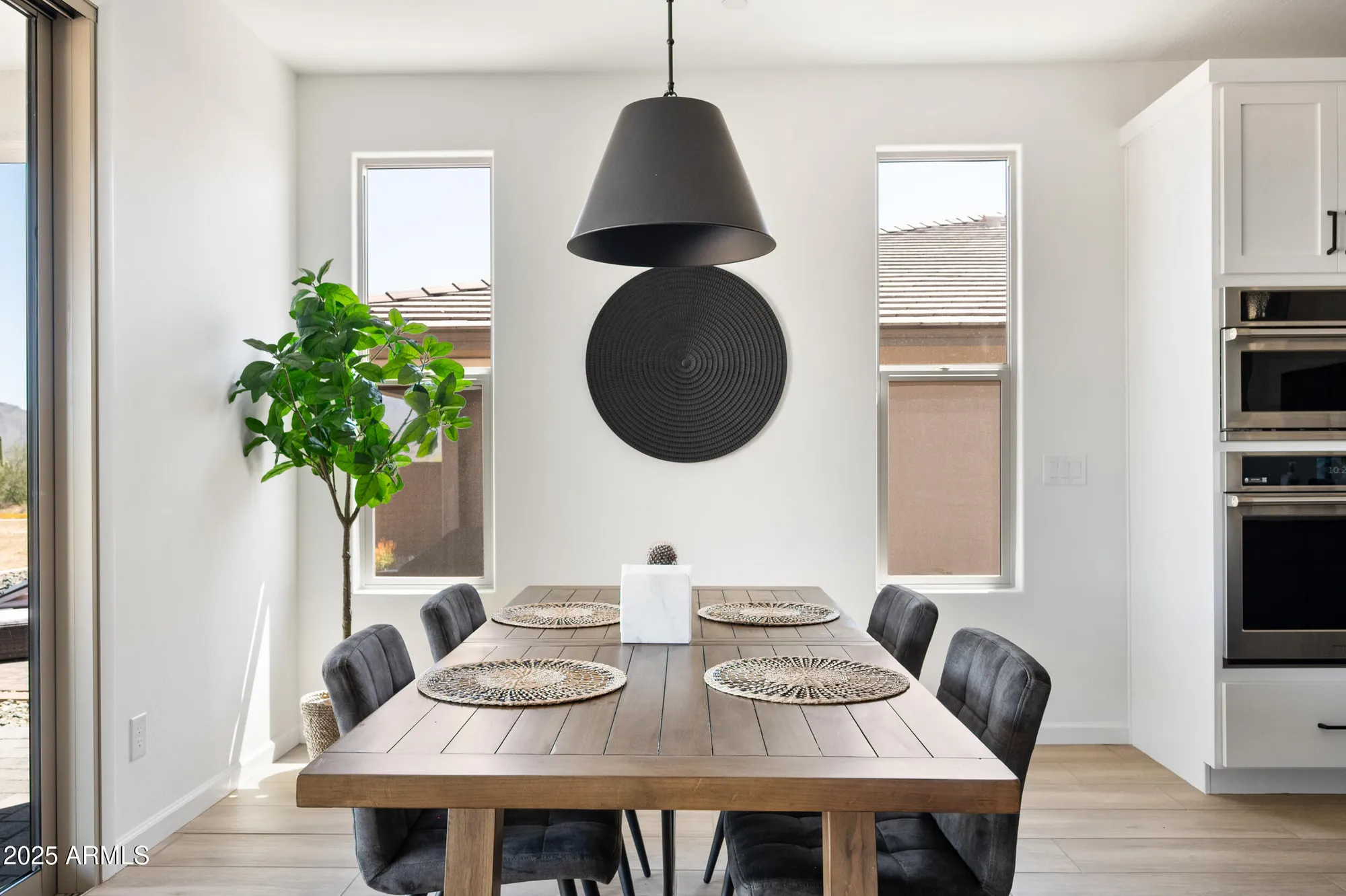 Property Slideshow image 8 of 40 | 18328 e spring valley ct, Rio Verde, AZ, 85263