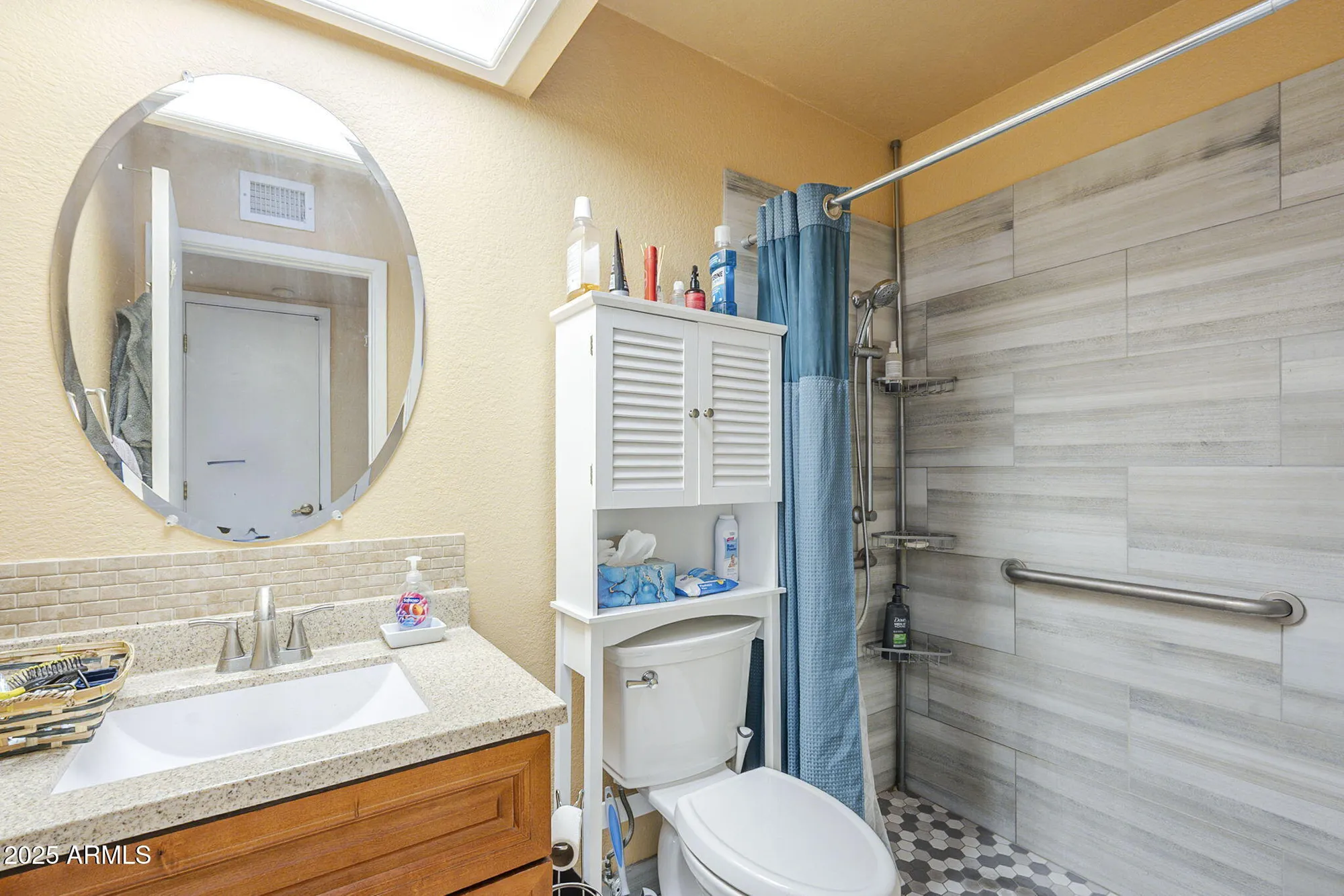 Property Slideshow image 27 of 36 | 2513 s zinnia, Mesa, AZ, 85209