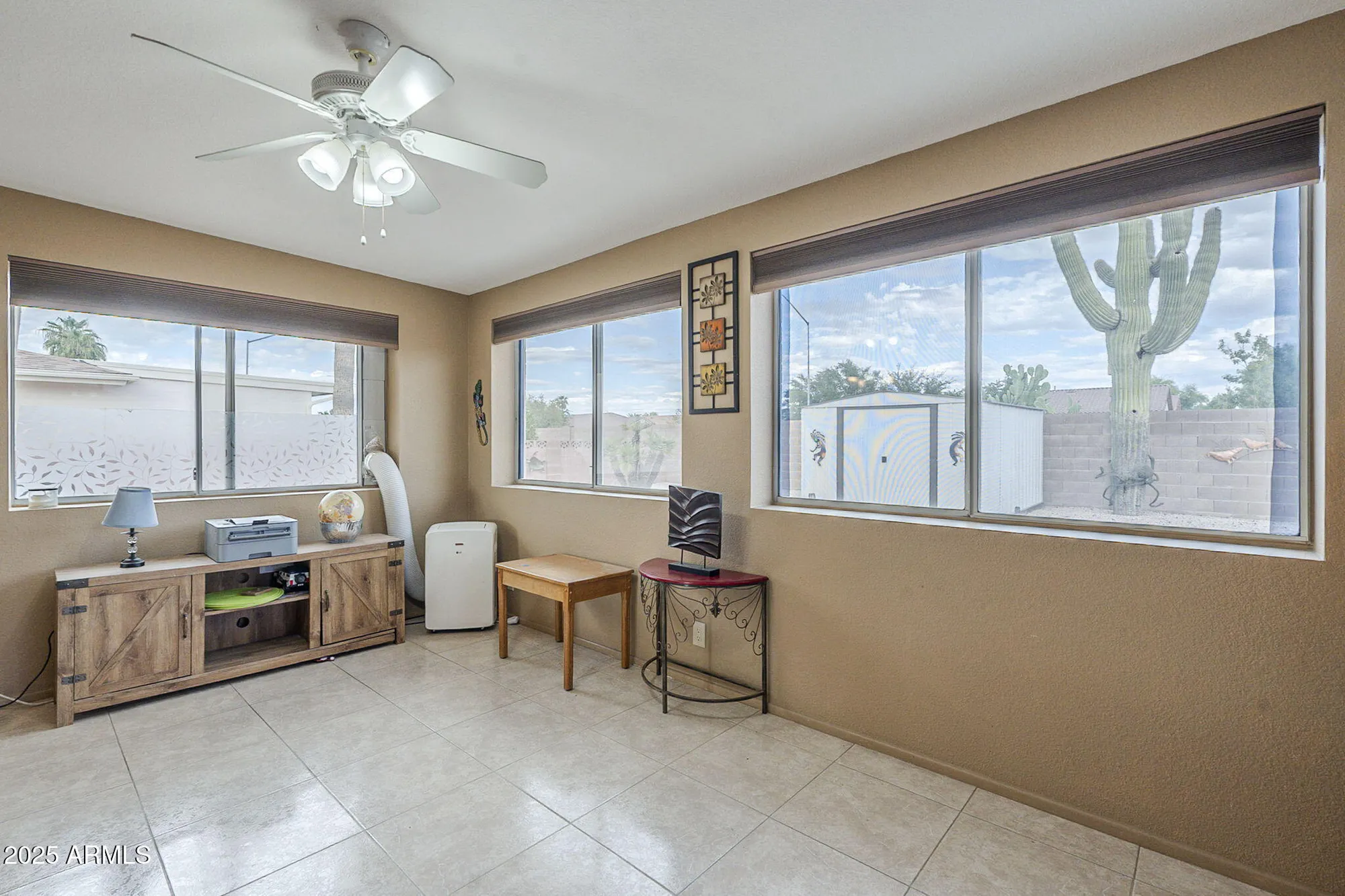 Property Slideshow image 28 of 36 | 2513 s zinnia, Mesa, AZ, 85209