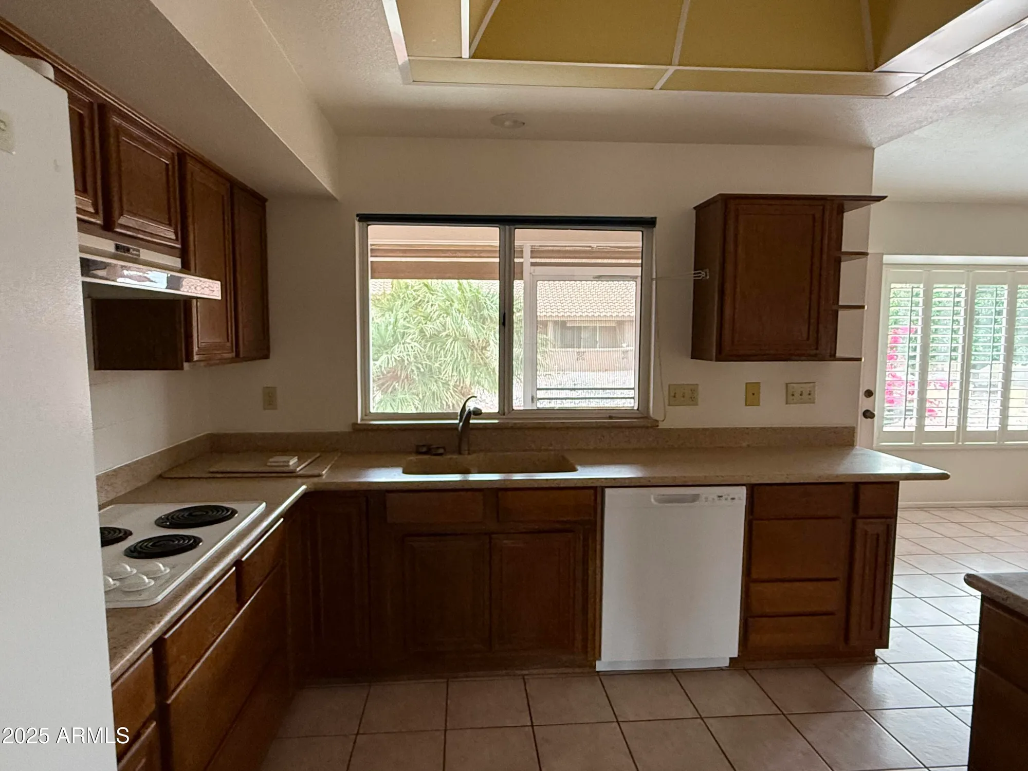 Property Slideshow image 23 of 40 | 13709 w white wood dr, Sun City West, AZ, 85375