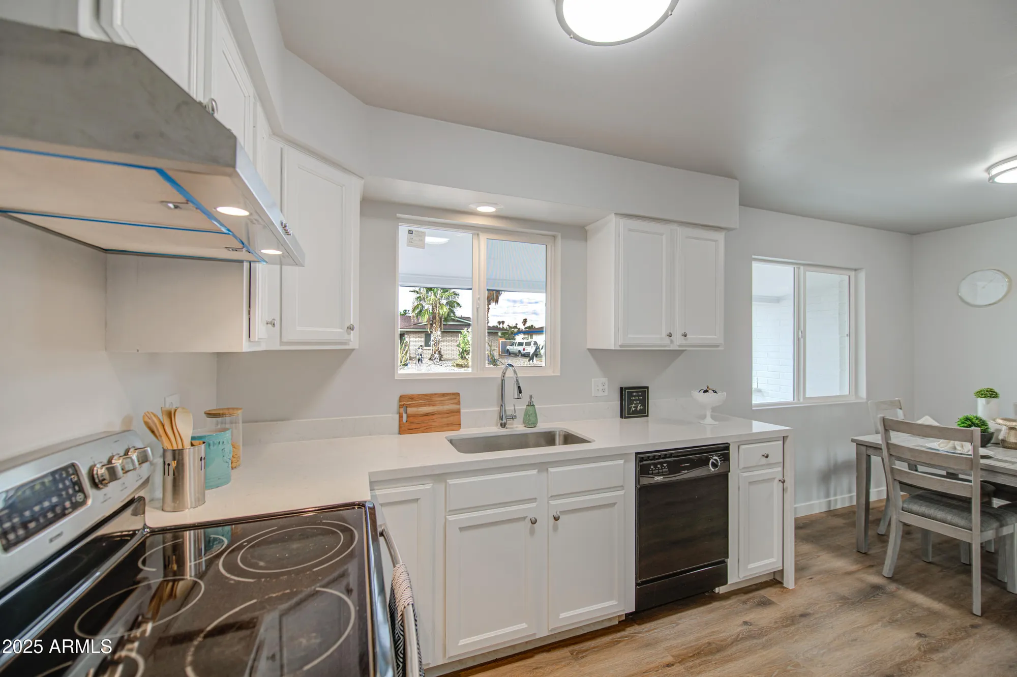 Property Slideshow image 7 of 35 | 6027 e duncan st, Mesa, AZ, 85205