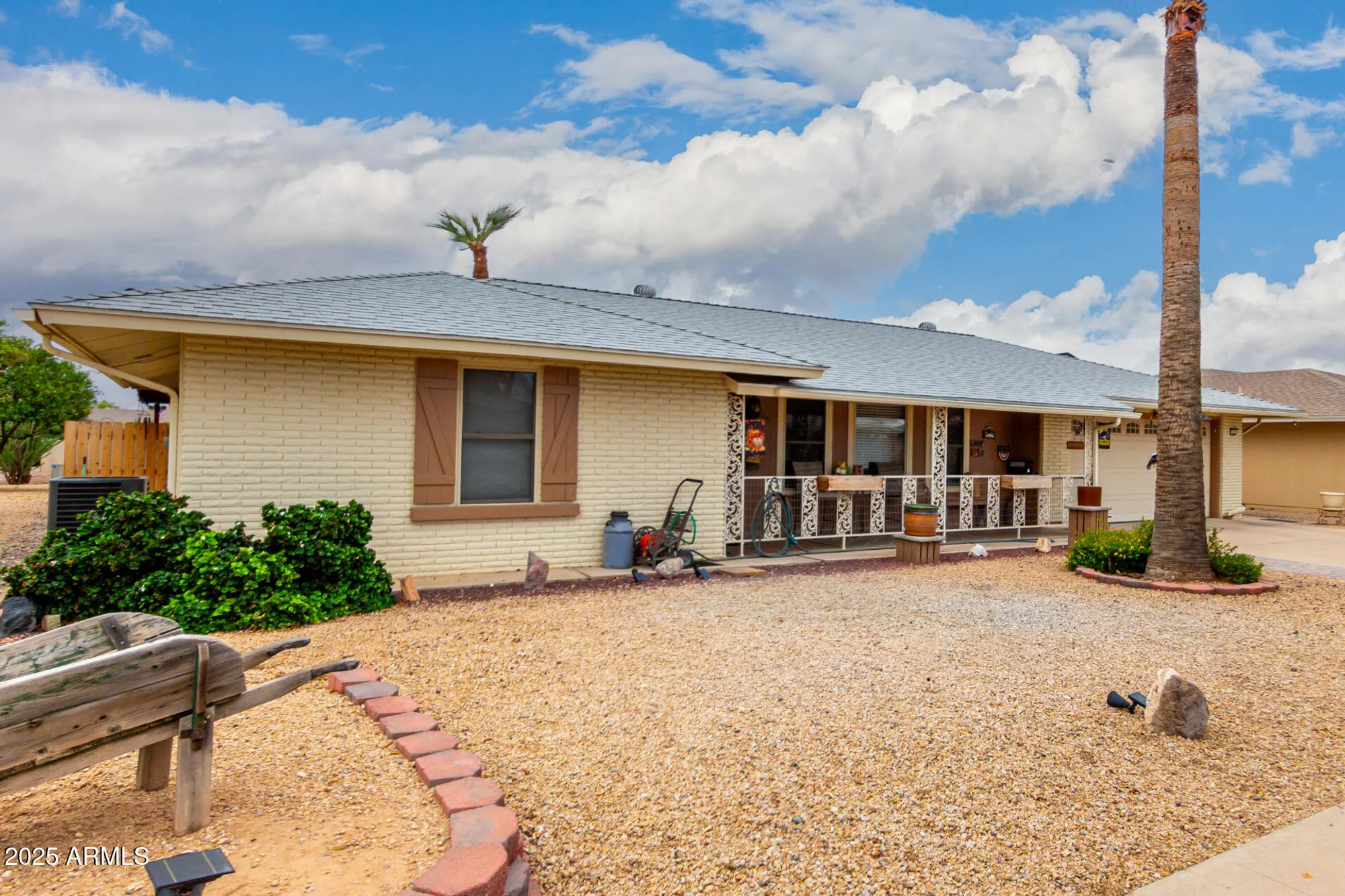 Property Slideshow image 3 of 35 | 9517 w indian hills dr, Sun City, AZ, 85351