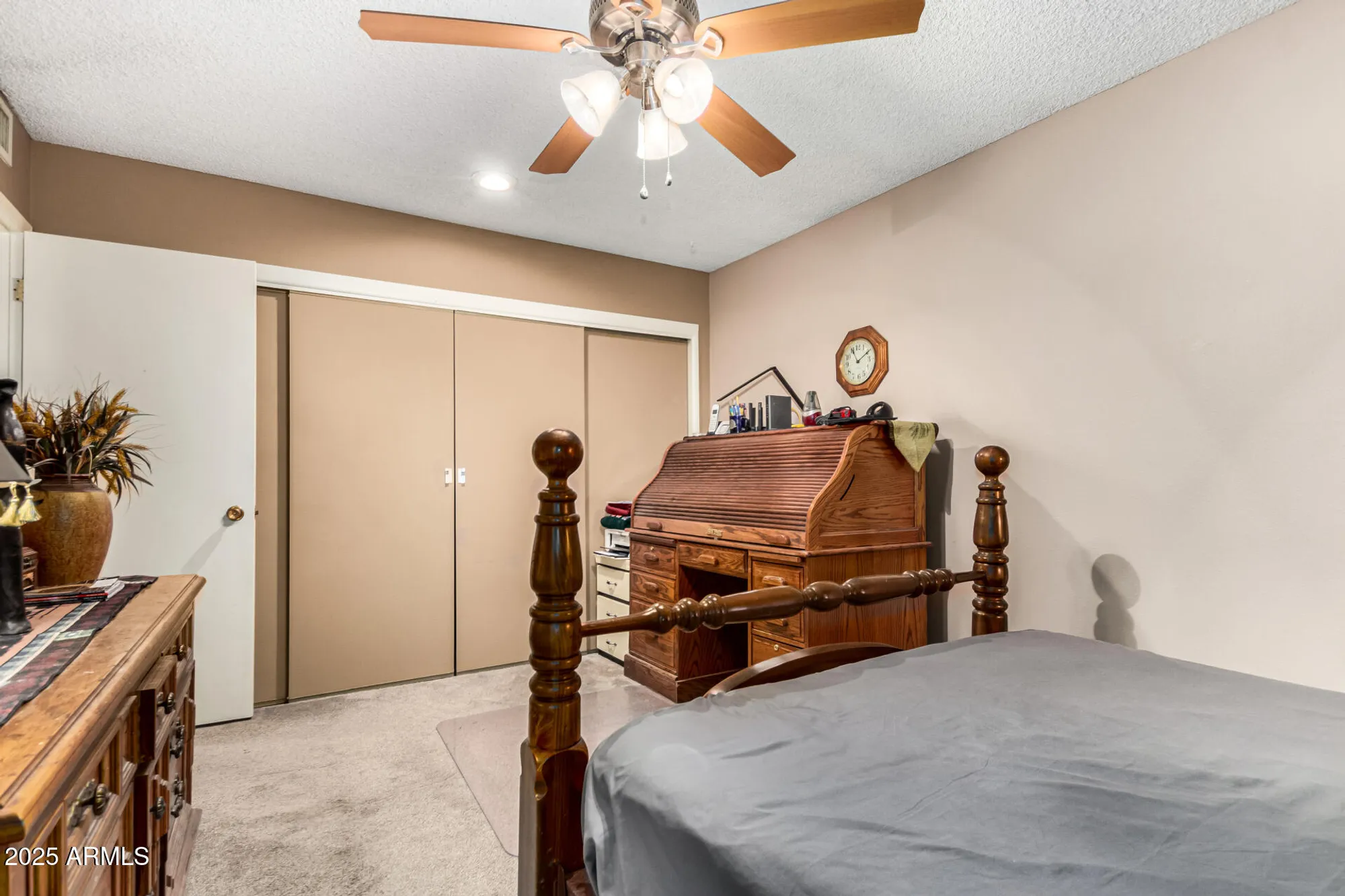 Property Slideshow image 18 of 35 | 9517 w indian hills dr, Sun City, AZ, 85351