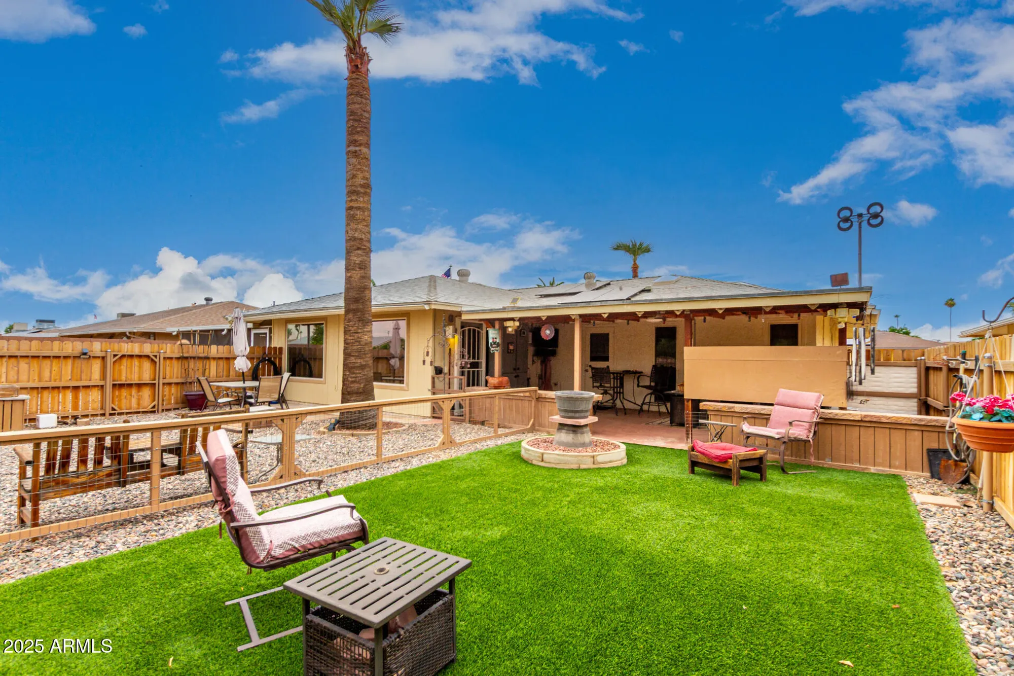Property Slideshow image 31 of 35 | 9517 w indian hills dr, Sun City, AZ, 85351