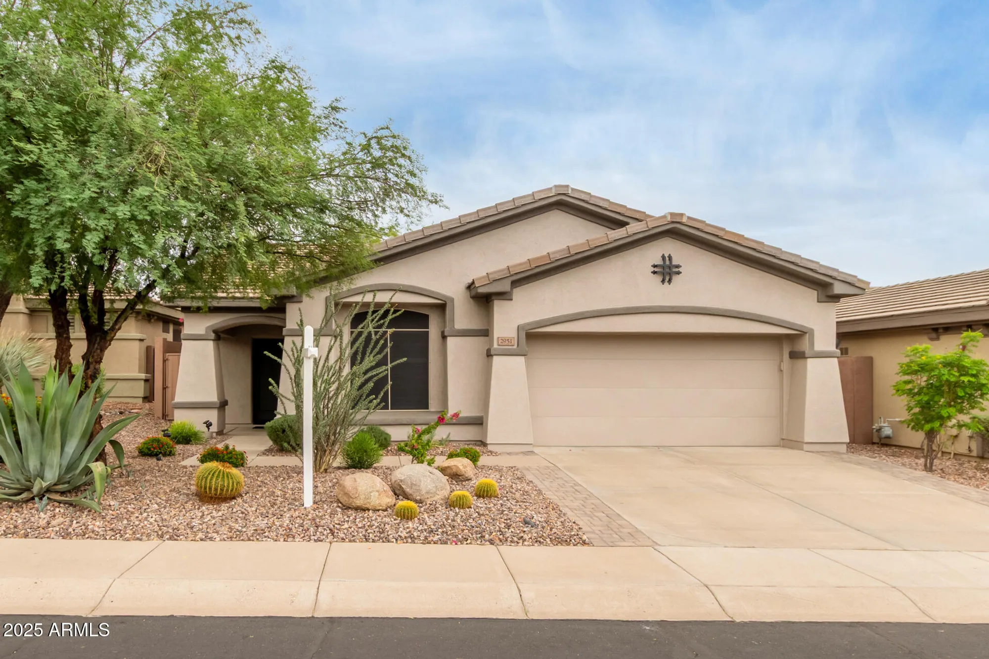 Property Slideshow image 1 of 65 | 2951 w plum hollow dr, Anthem, AZ, 85086
