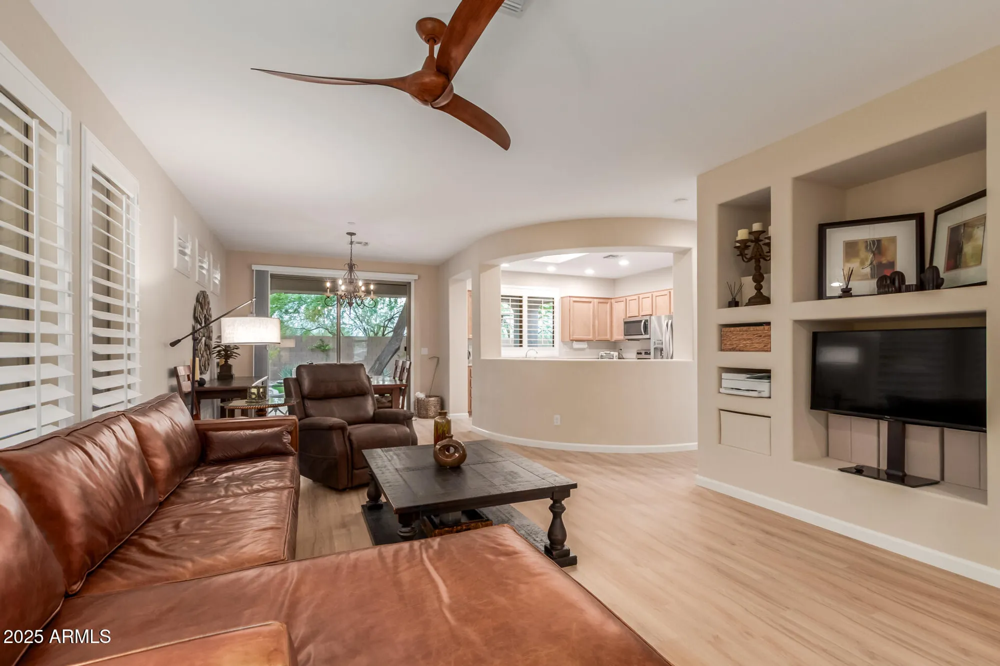 Property Slideshow image 11 of 65 | 2951 w plum hollow dr, Anthem, AZ, 85086