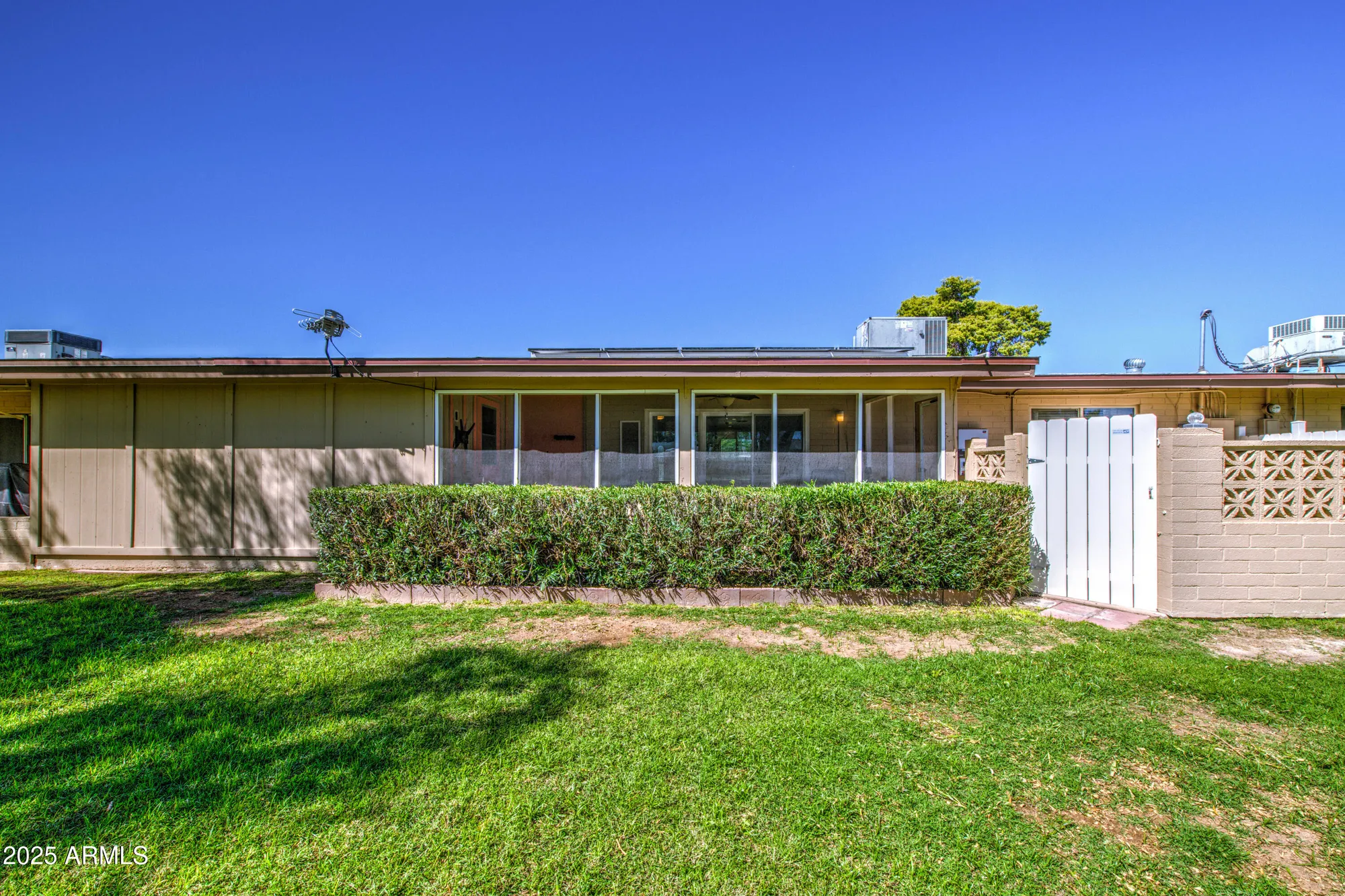 Property Slideshow image 29 of 31 | 10013 w lakeview cir, Sun City, AZ, 85351