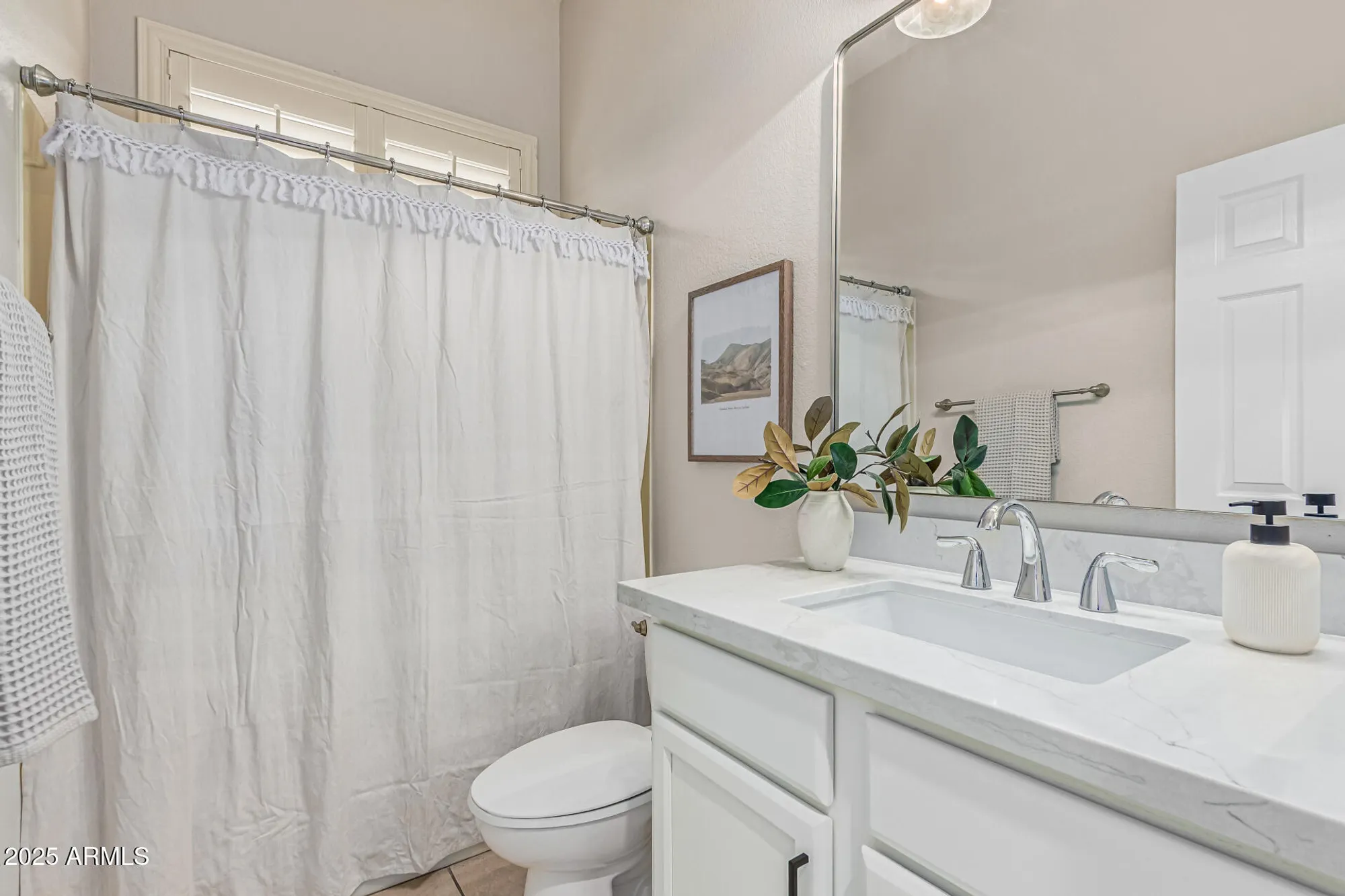 Property Slideshow image 18 of 63 | 5035 s ranger trl, Gilbert, AZ, 85298