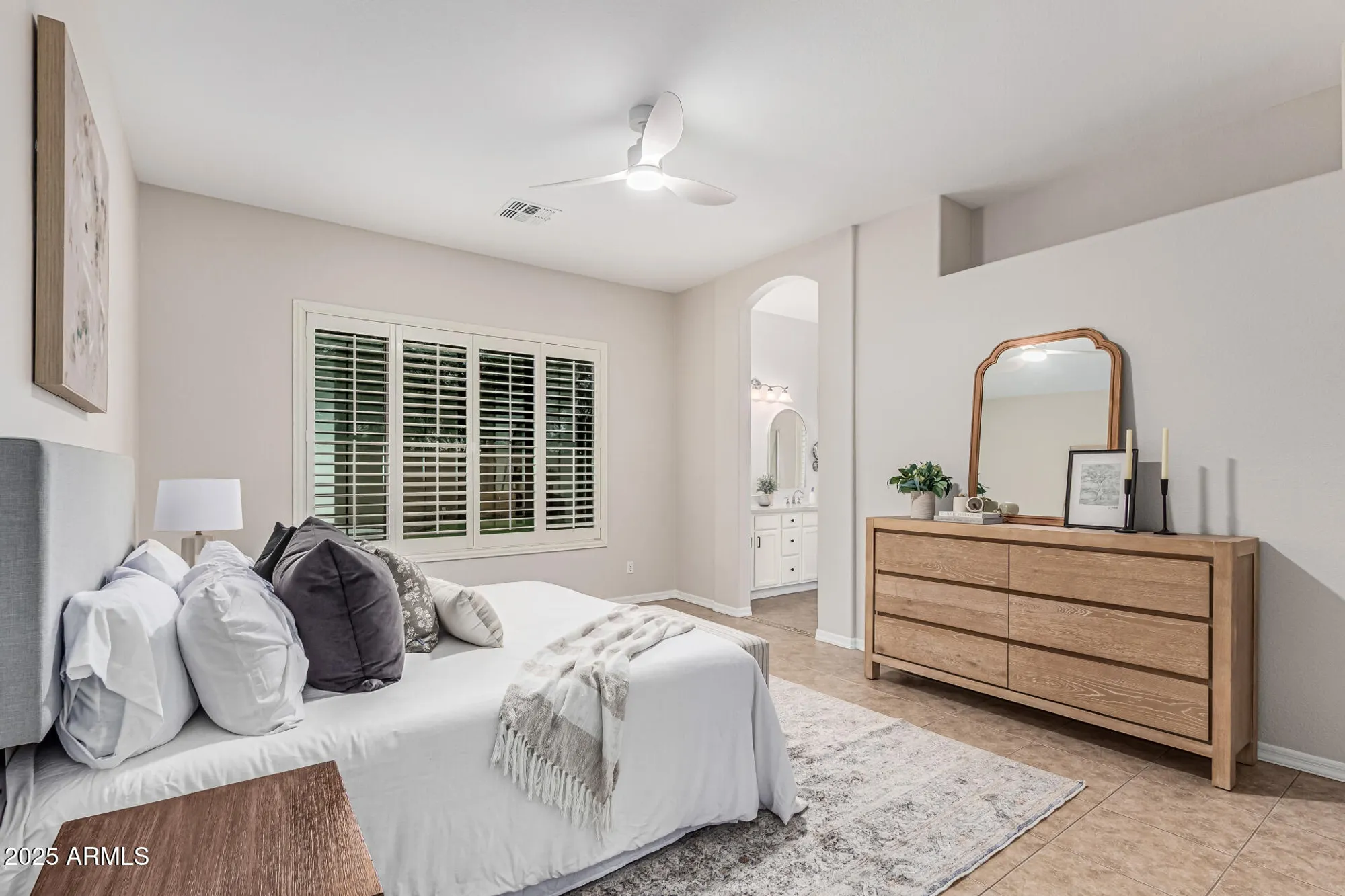 Property Slideshow image 11 of 63 | 5035 s ranger trl, Gilbert, AZ, 85298