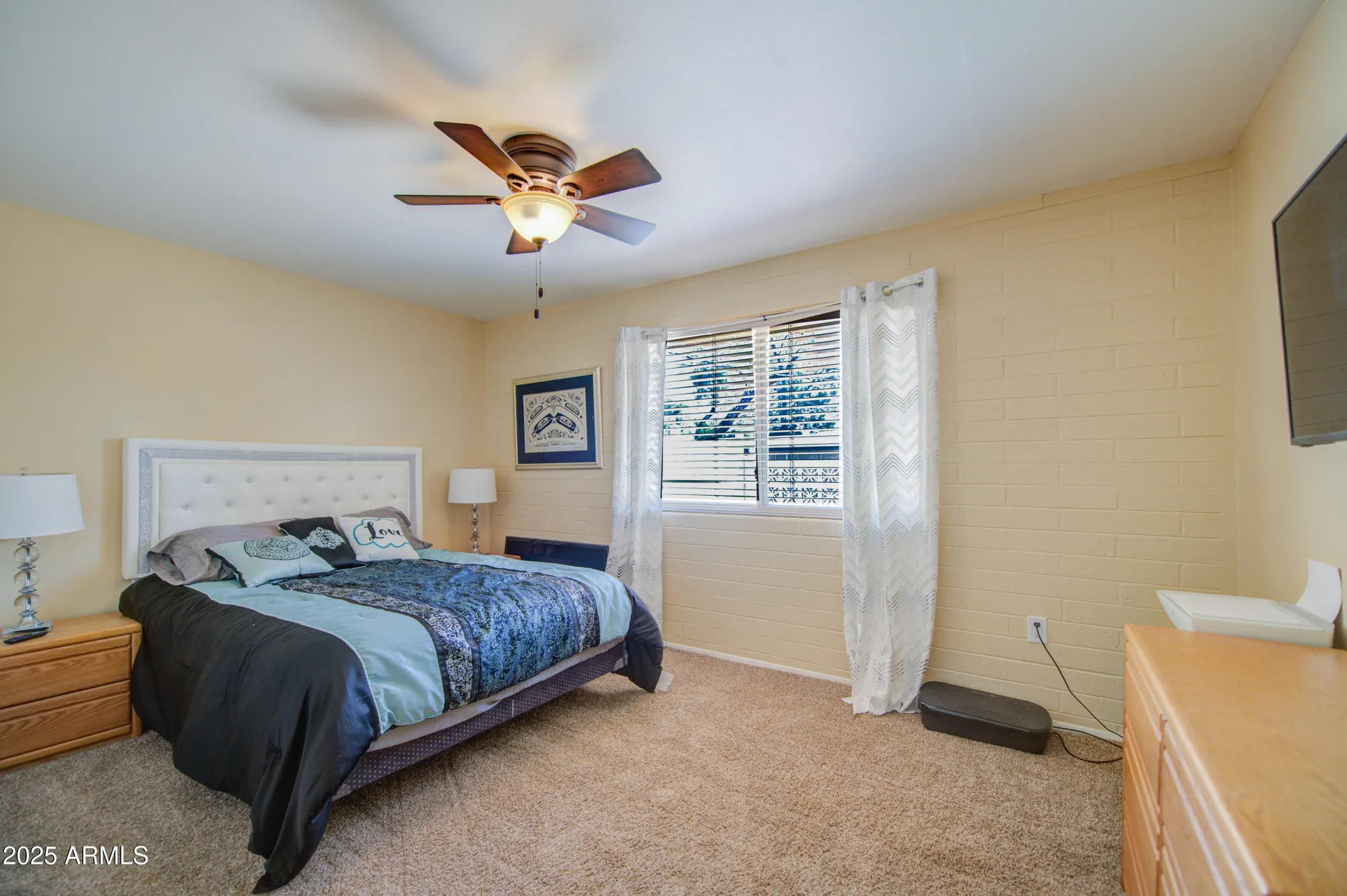 Property Slideshow image 20 of 31 | 10013 w lakeview cir, Sun City, AZ, 85351