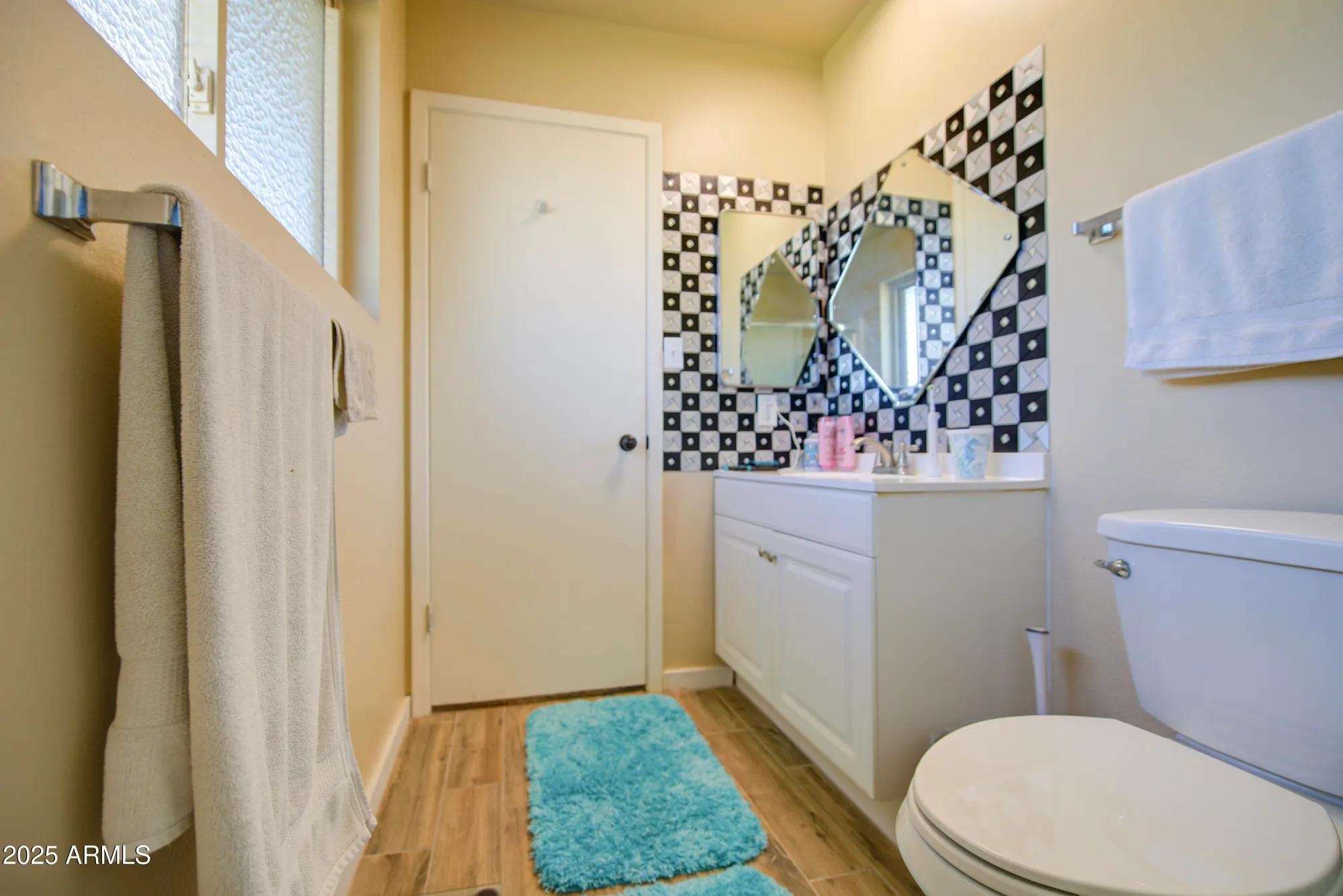 Property Slideshow image 19 of 31 | 10013 w lakeview cir, Sun City, AZ, 85351