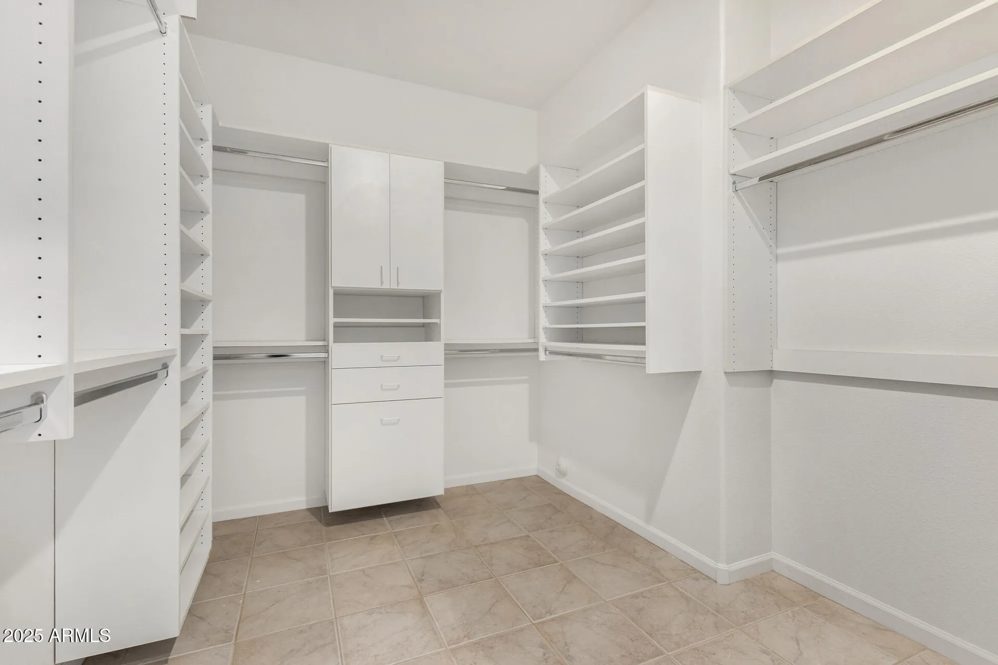 Property Slideshow image 30 of 68 | 9011 e emerald dr, Sun Lakes, AZ, 85248