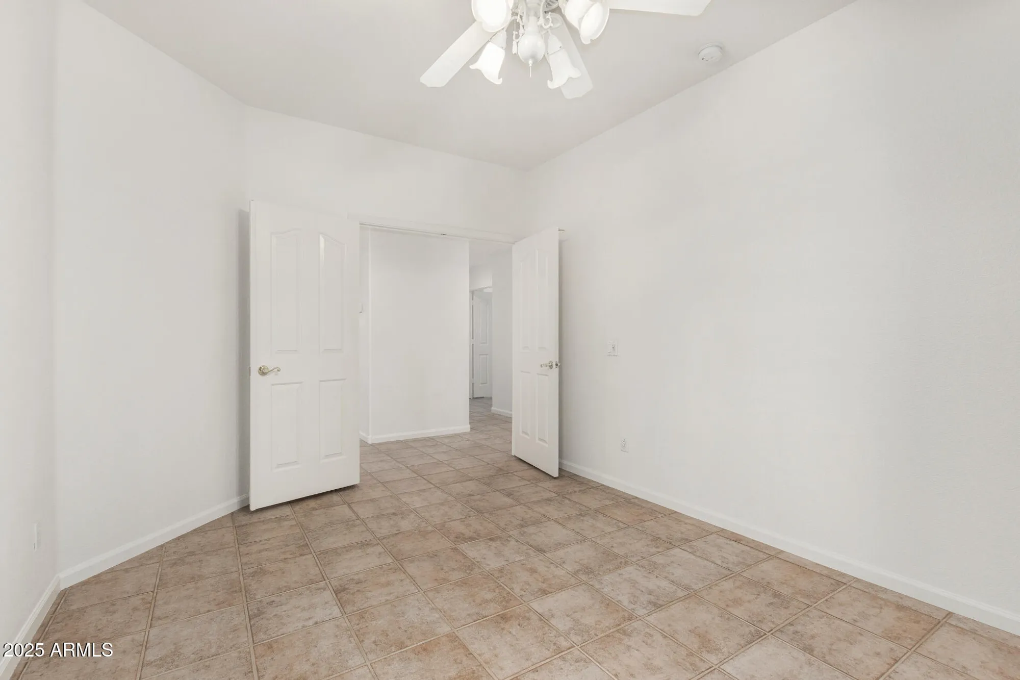 Property Slideshow image 49 of 68 | 9011 e emerald dr, Sun Lakes, AZ, 85248