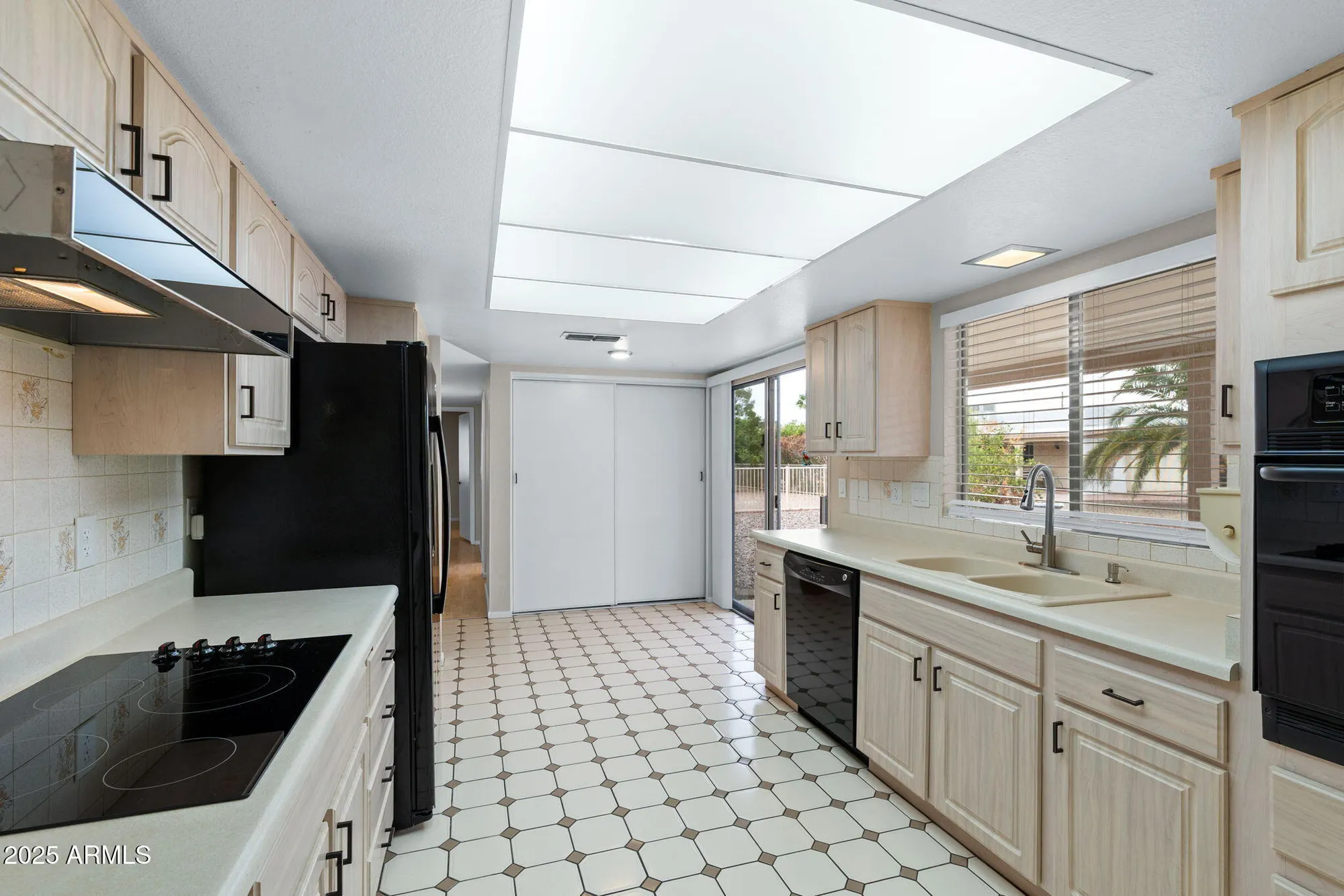 Property Slideshow image 9 of 74 | 1014 leisure world, Mesa, AZ, 85206