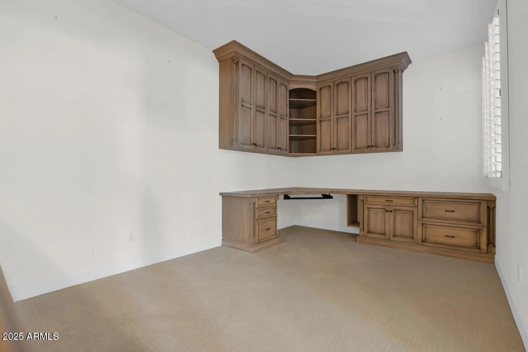 Property Slideshow image 9 of 61 | 24703 s desert dr, Sun Lakes, AZ, 85248