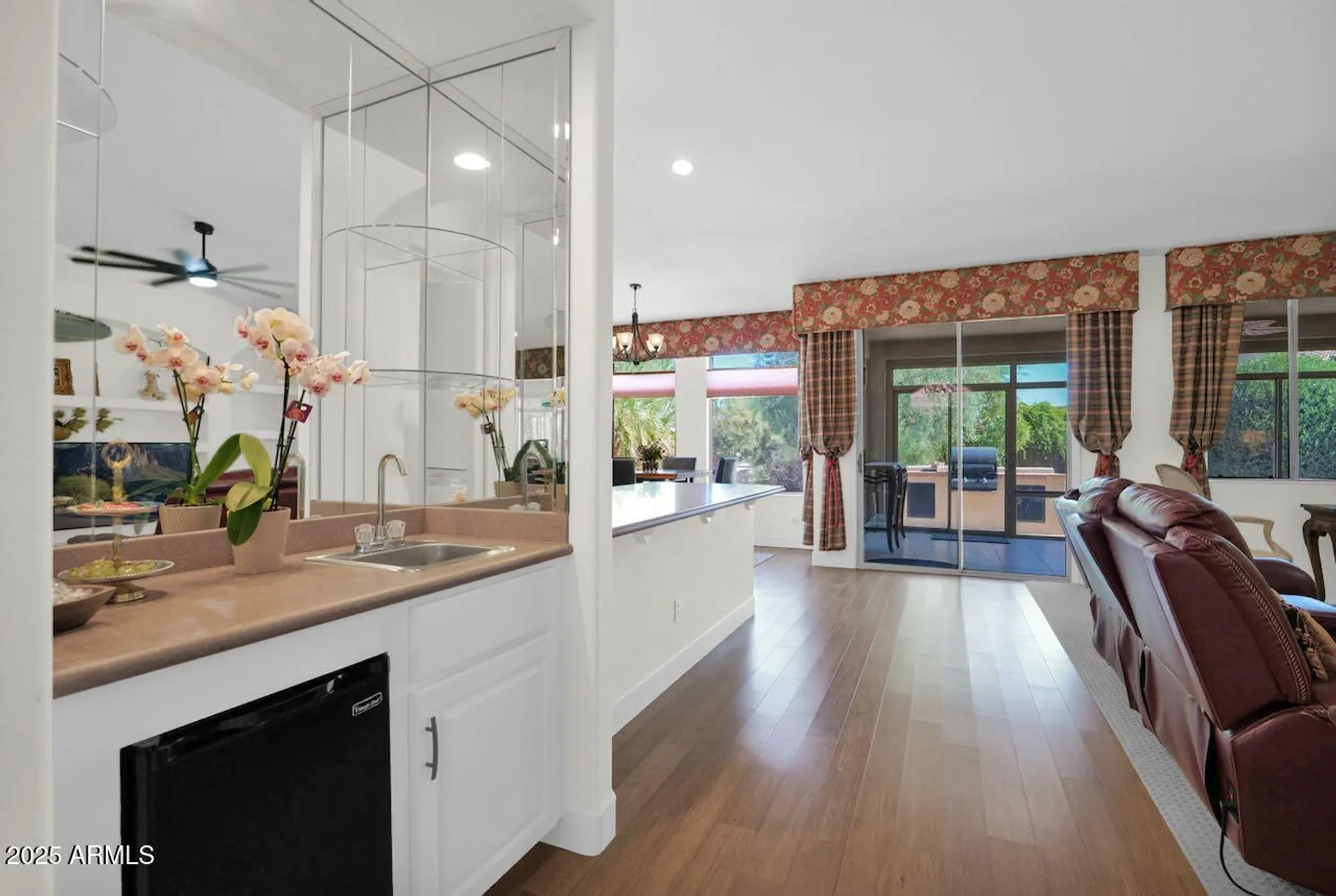 Property Slideshow image 13 of 61 | 24703 s desert dr, Sun Lakes, AZ, 85248