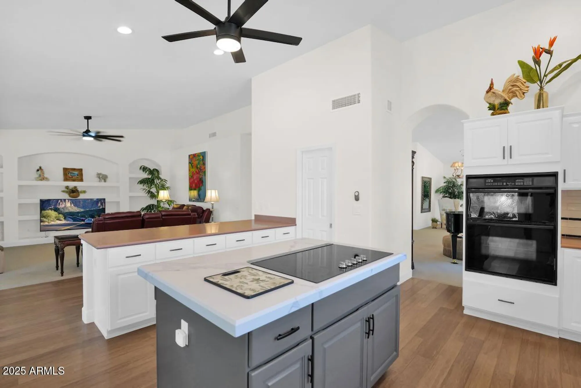 Property Slideshow image 14 of 61 | 24703 s desert dr, Sun Lakes, AZ, 85248