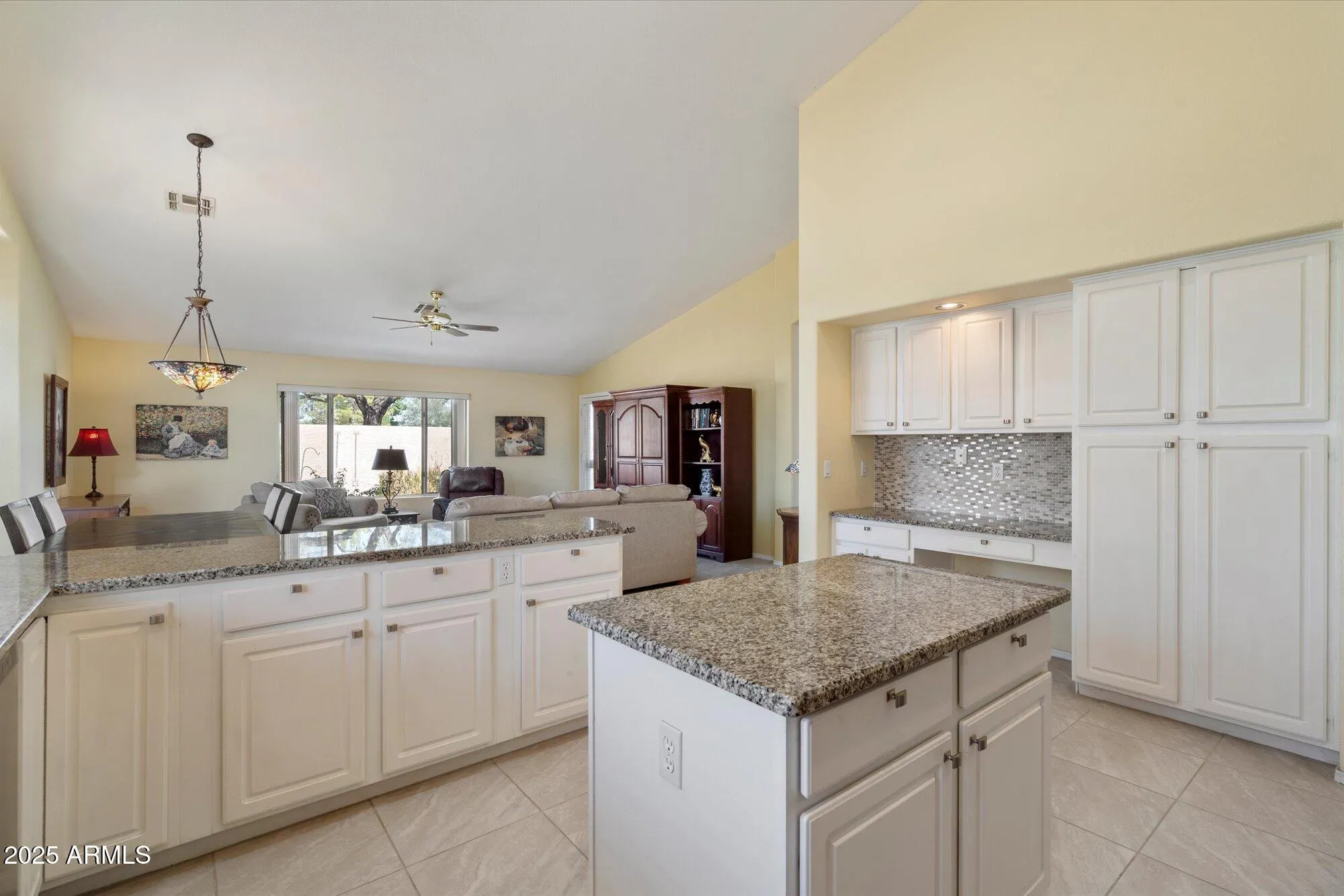 Property Slideshow image 13 of 31 | 8306 w escuda dr, Peoria, AZ, 85382