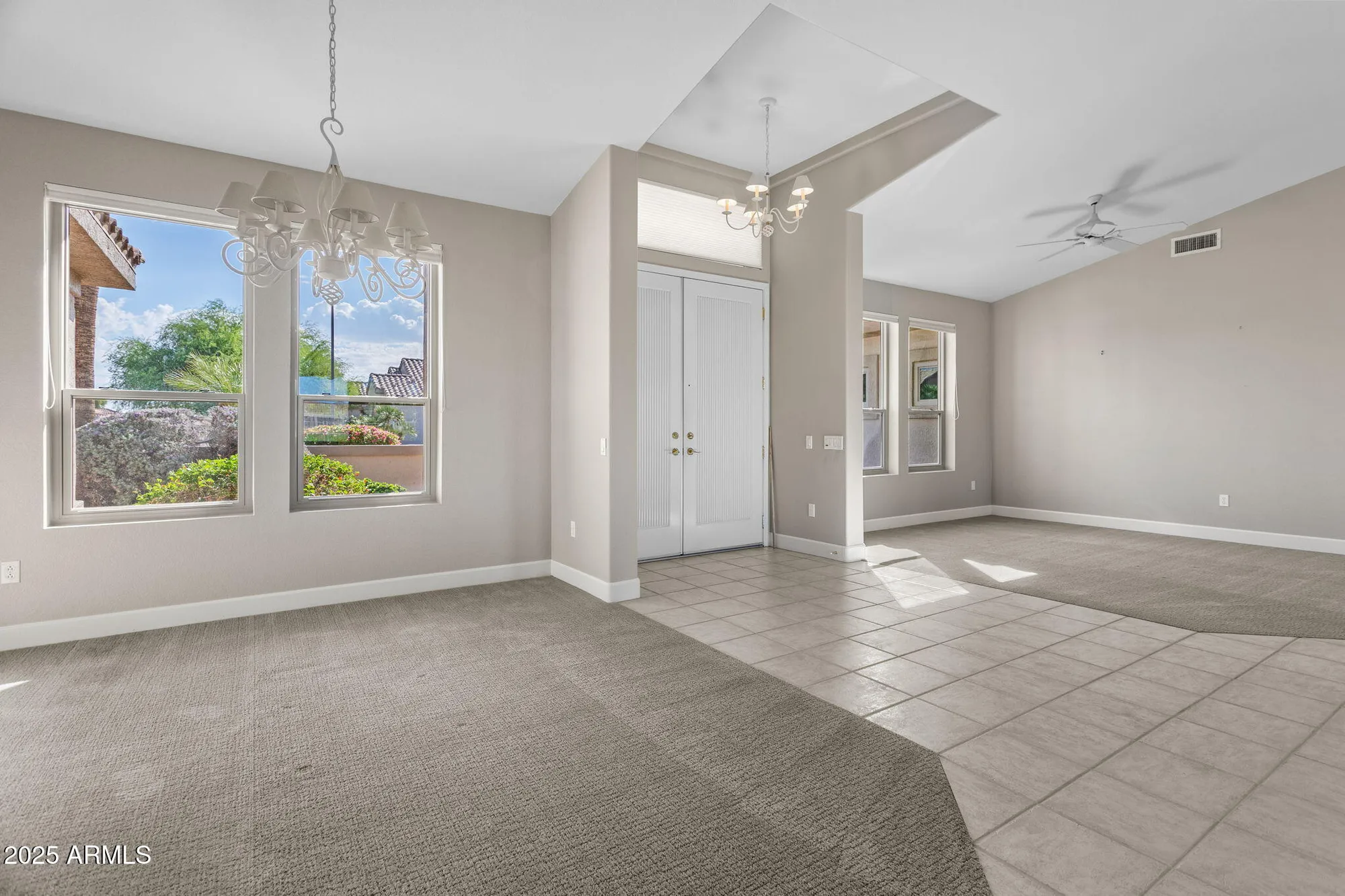 Property Slideshow image 7 of 54 | 17522 n ironhorse dr, Surprise, AZ, 85374