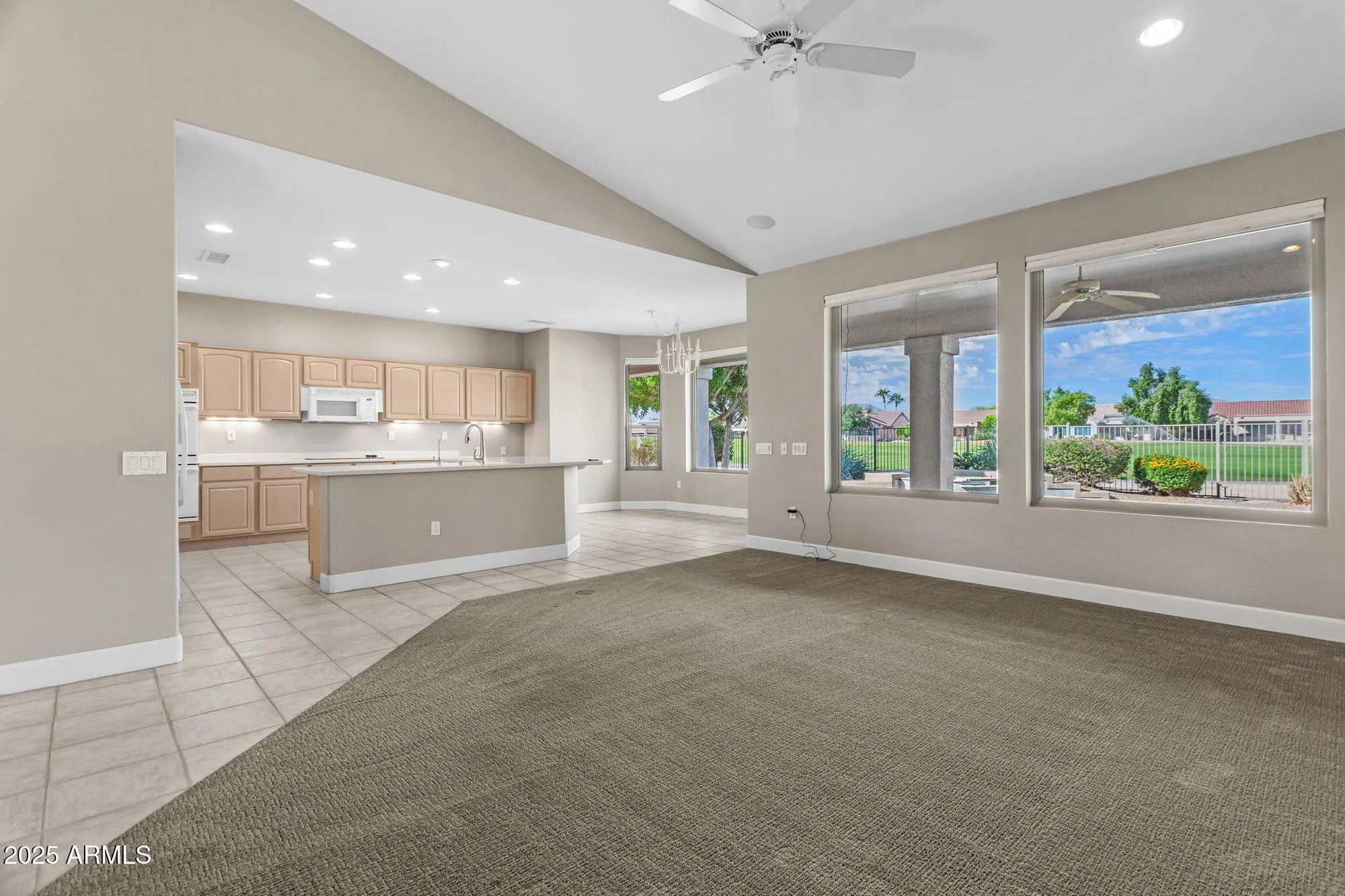 Property Slideshow image 14 of 54 | 17522 n ironhorse dr, Surprise, AZ, 85374