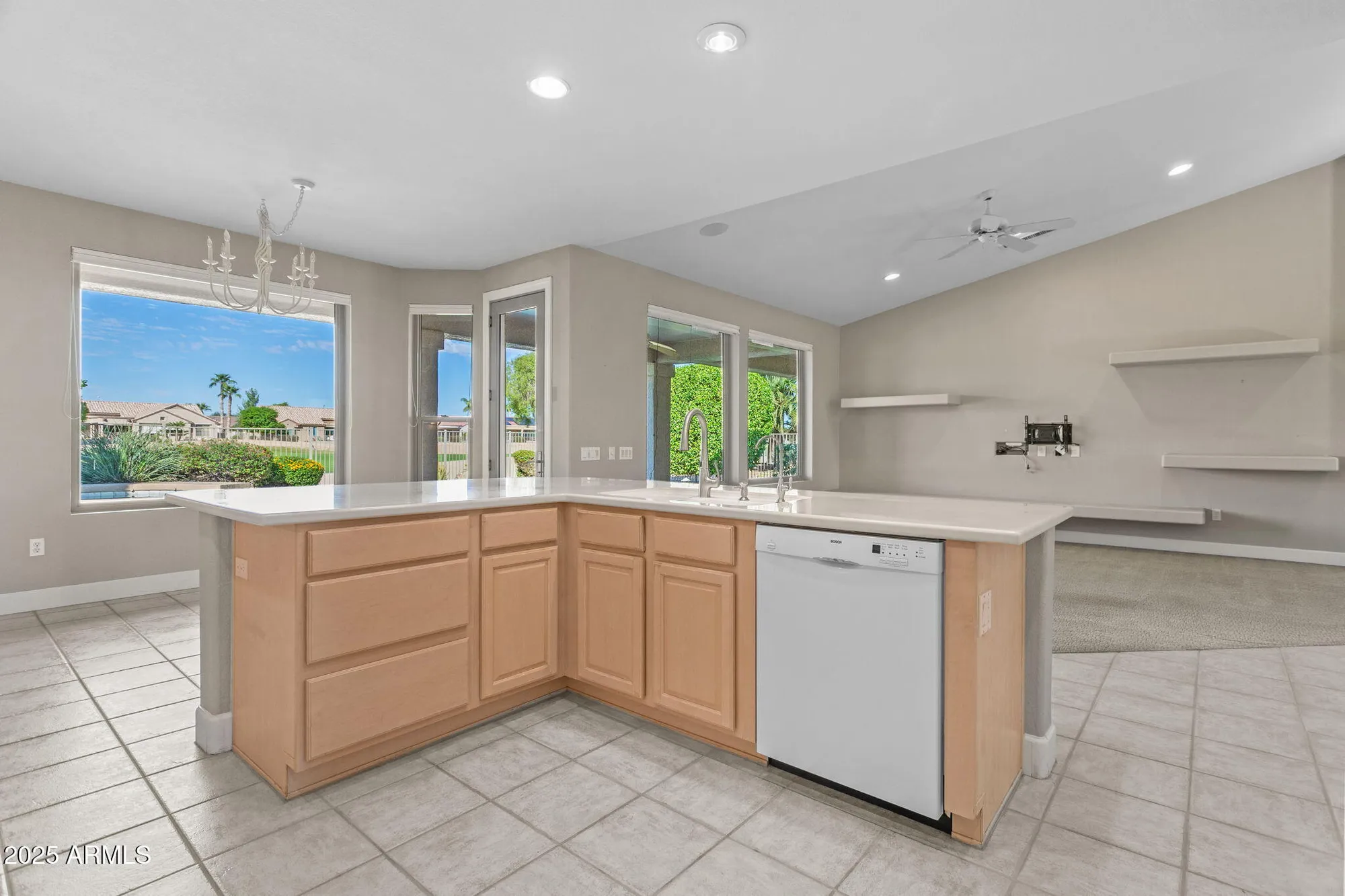 Property Slideshow image 18 of 54 | 17522 n ironhorse dr, Surprise, AZ, 85374
