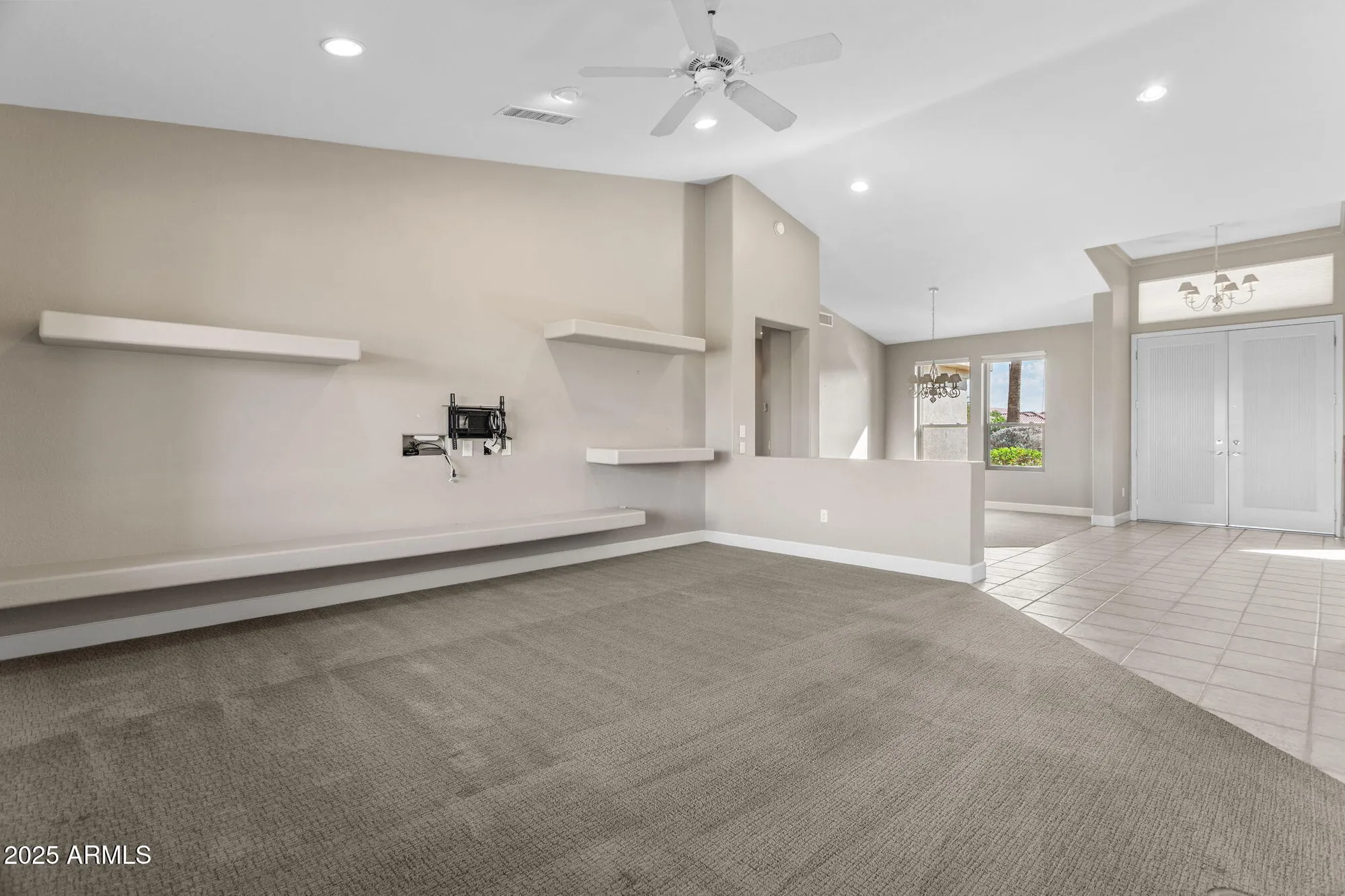 Property Slideshow image 12 of 54 | 17522 n ironhorse dr, Surprise, AZ, 85374