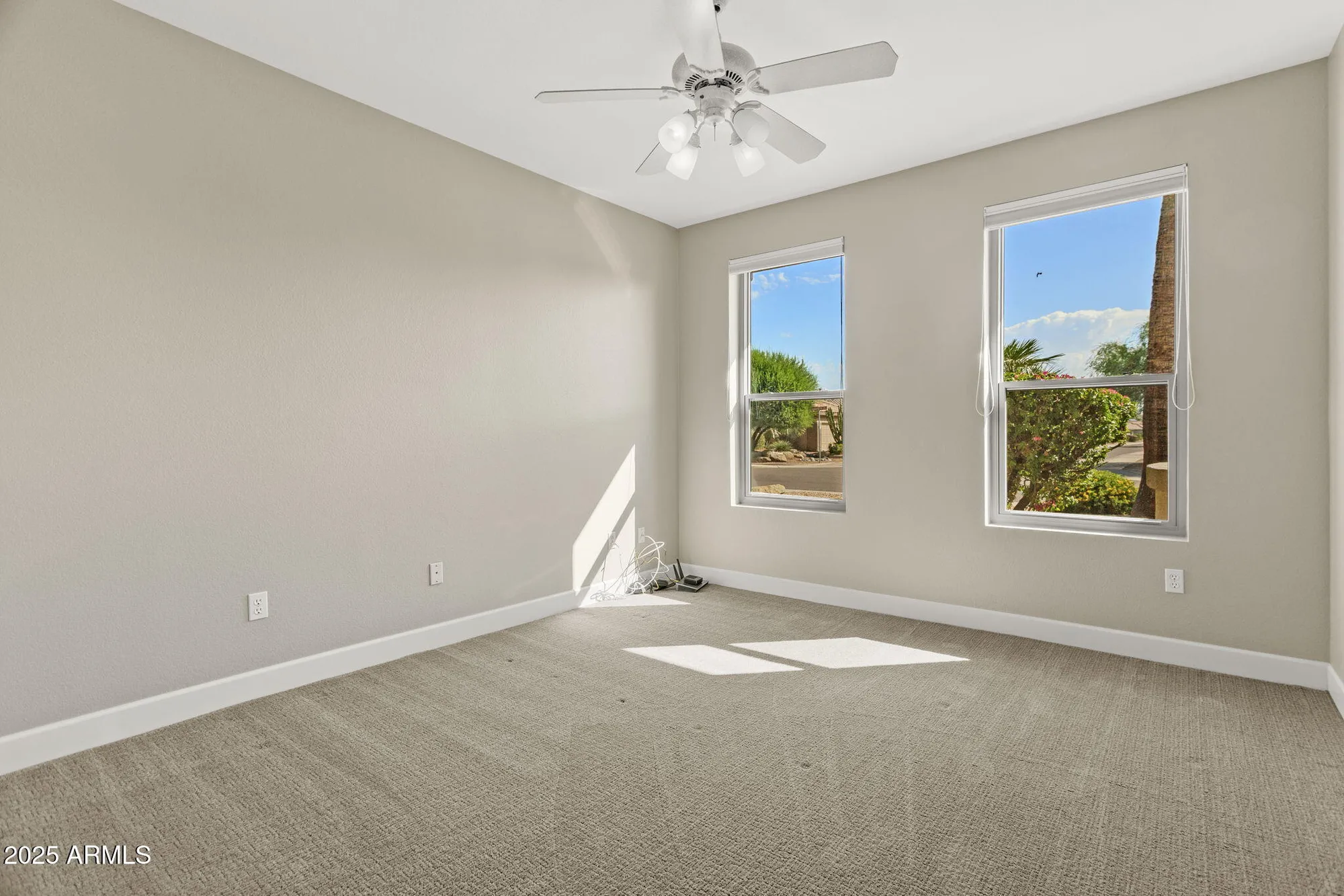 Property Slideshow image 35 of 54 | 17522 n ironhorse dr, Surprise, AZ, 85374