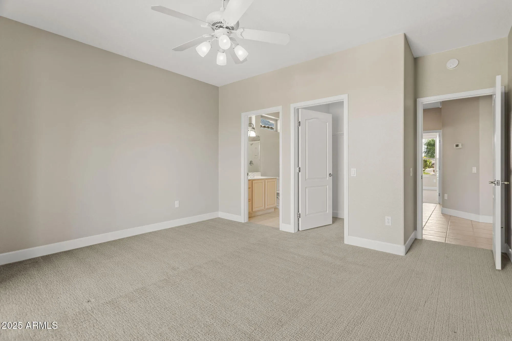 Property Slideshow image 30 of 54 | 17522 n ironhorse dr, Surprise, AZ, 85374