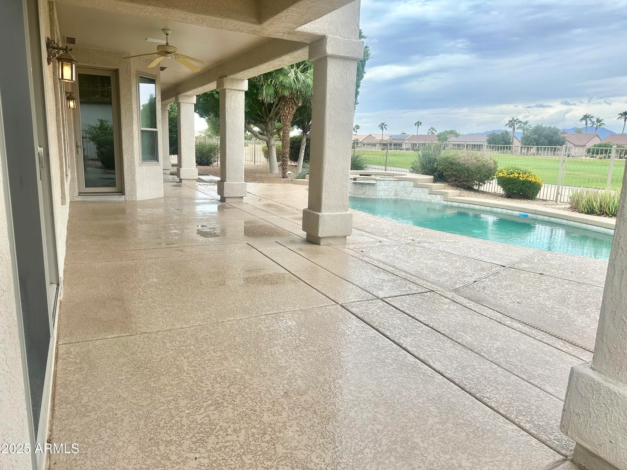 Property Slideshow image 41 of 54 | 17522 n ironhorse dr, Surprise, AZ, 85374