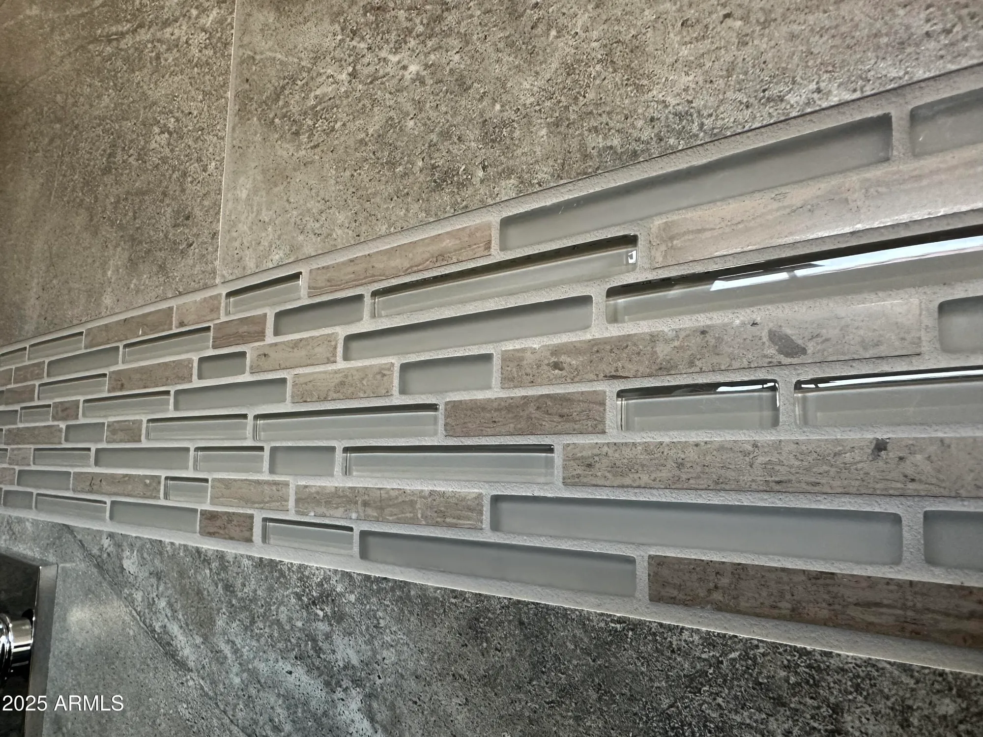 Property Slideshow image 27 of 54 | 17522 n ironhorse dr, Surprise, AZ, 85374