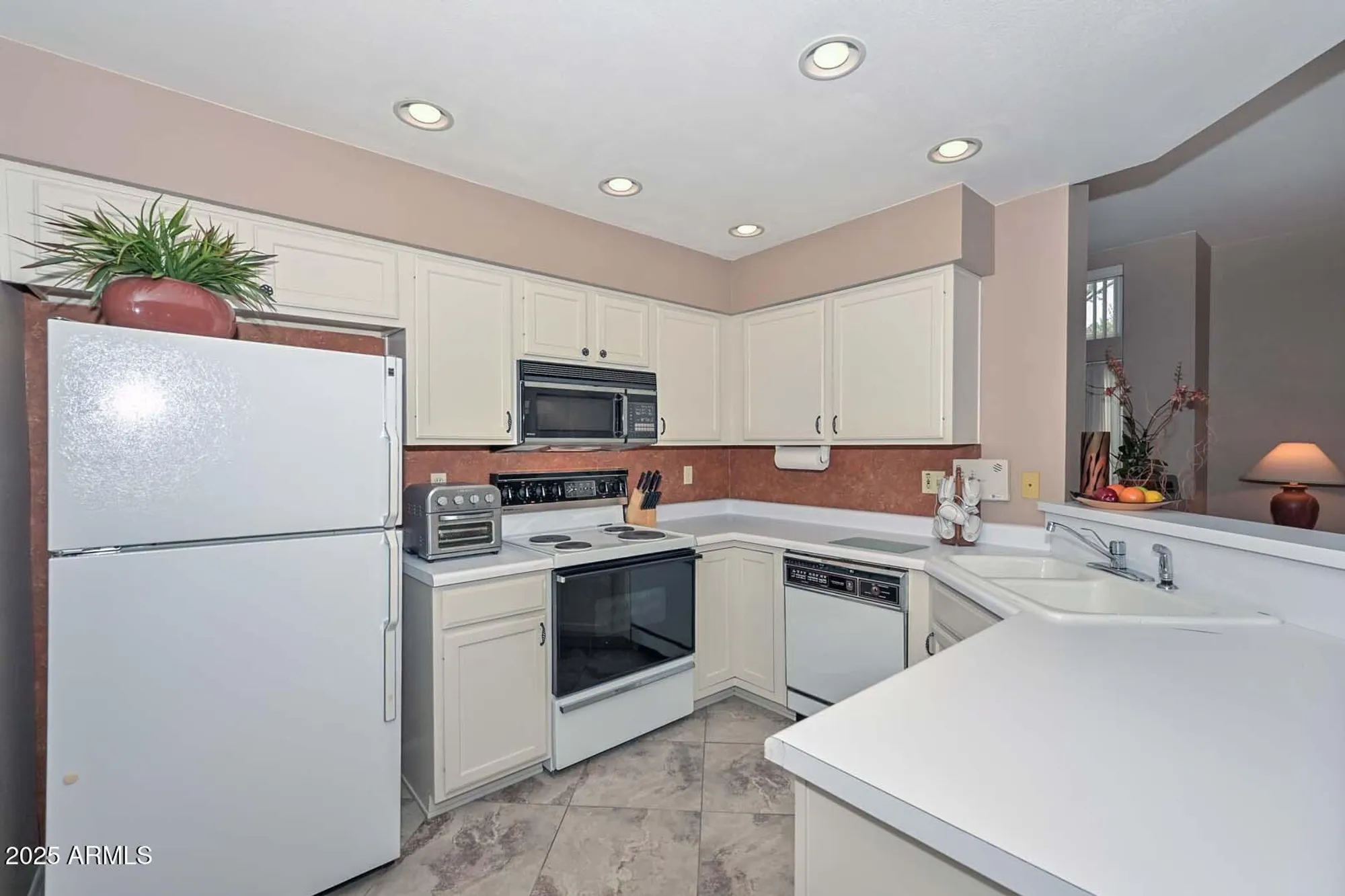 Property Slideshow image 11 of 43 | 13814 w greenview dr, Sun City West, AZ, 85375