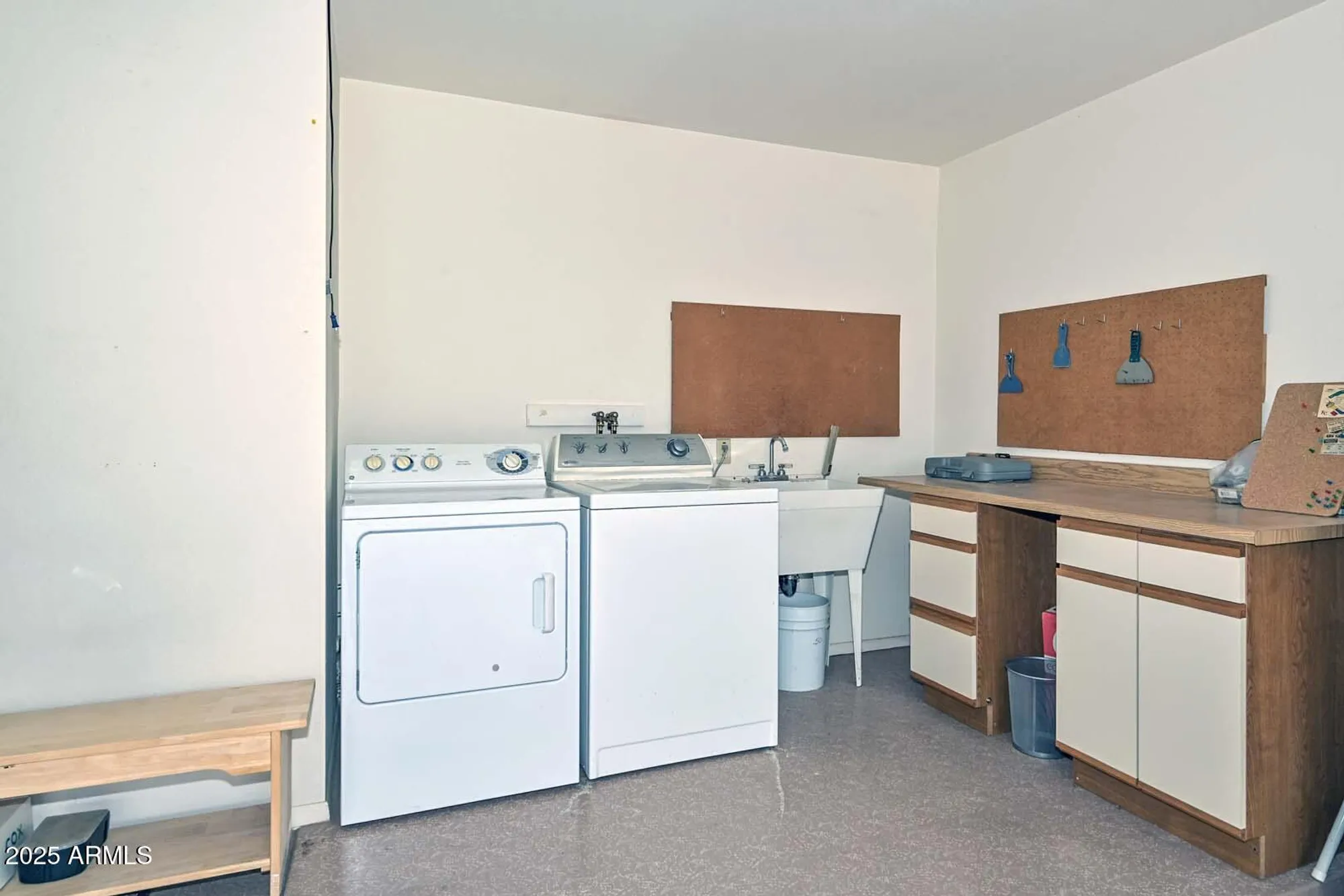 Property Slideshow image 30 of 43 | 13814 w greenview dr, Sun City West, AZ, 85375