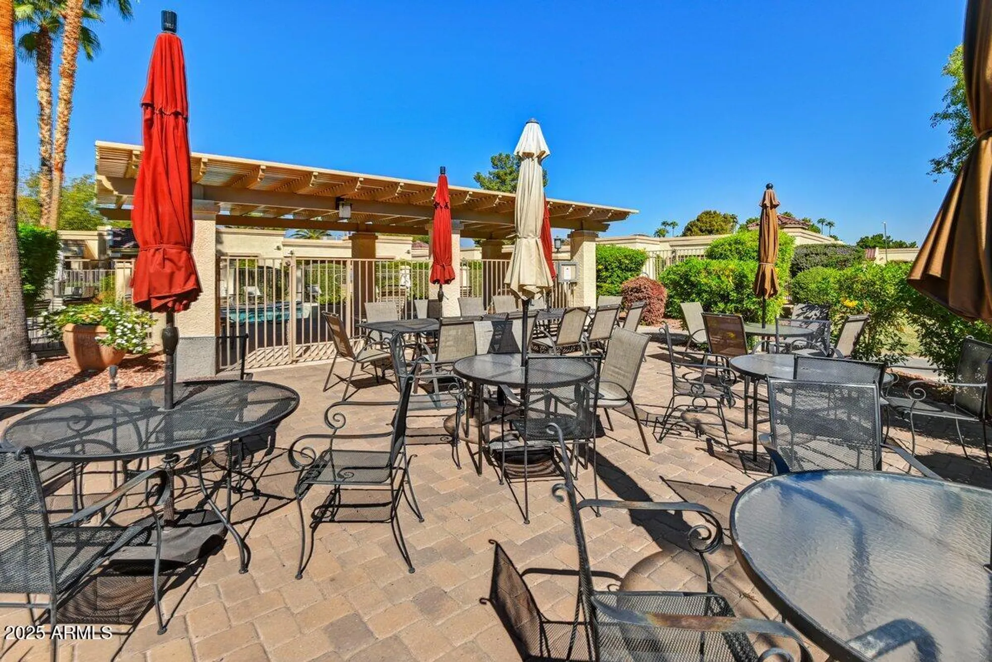 Property Slideshow image 19 of 21 | 9727 w kerry ln, Peoria, AZ, 85382