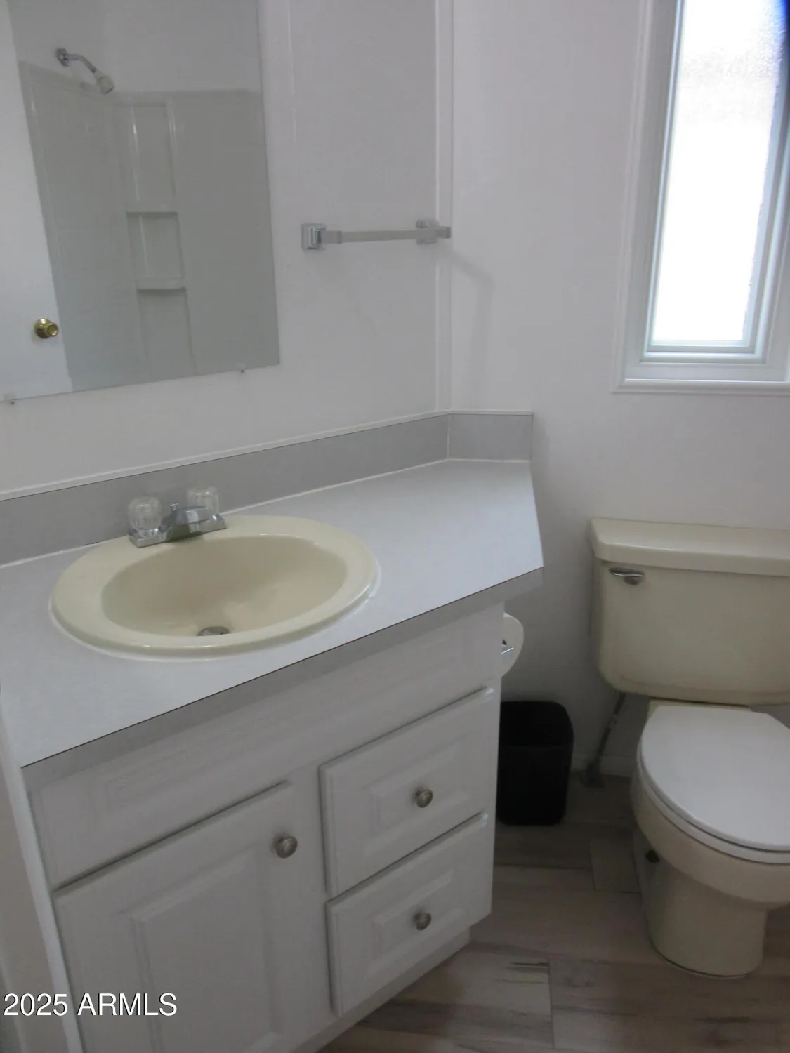 Property Slideshow image 28 of 34 | 6412 s oakmont dr, Chandler, AZ, 85249