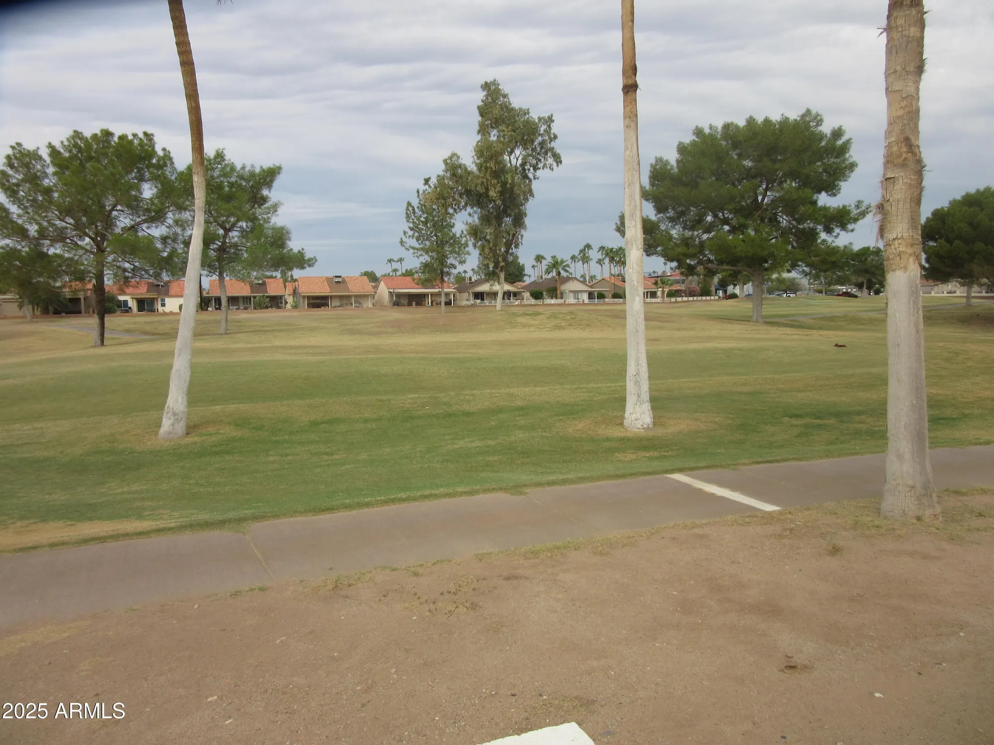 Property Slideshow image 30 of 34 | 6412 s oakmont dr, Chandler, AZ, 85249