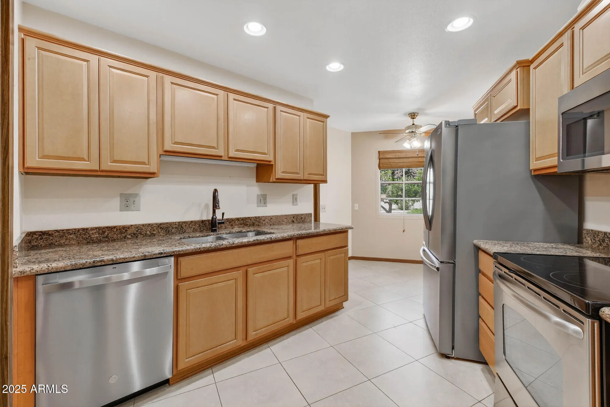 Property Slideshow image 19 of 45 | 17436 n 105th ave, Sun City, AZ, 85373