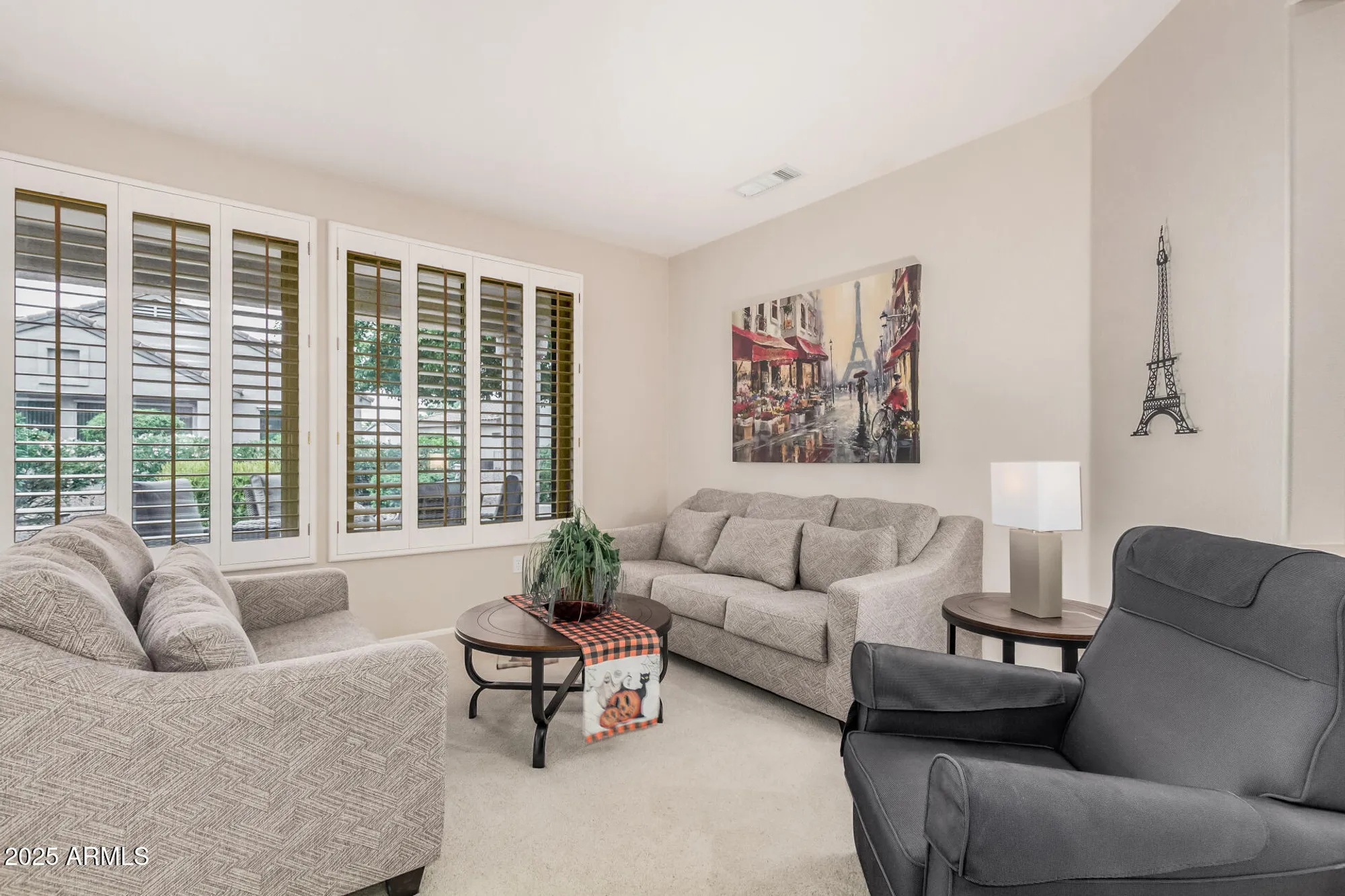 Property Slideshow image 12 of 51 | 20442 n palm canyon dr, Surprise, AZ, 85374