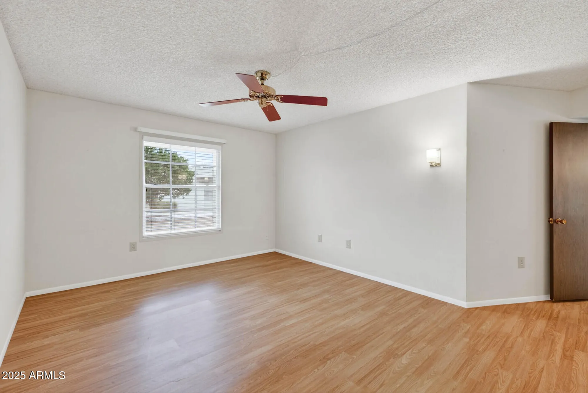 Property Slideshow image 21 of 45 | 17436 n 105th ave, Sun City, AZ, 85373