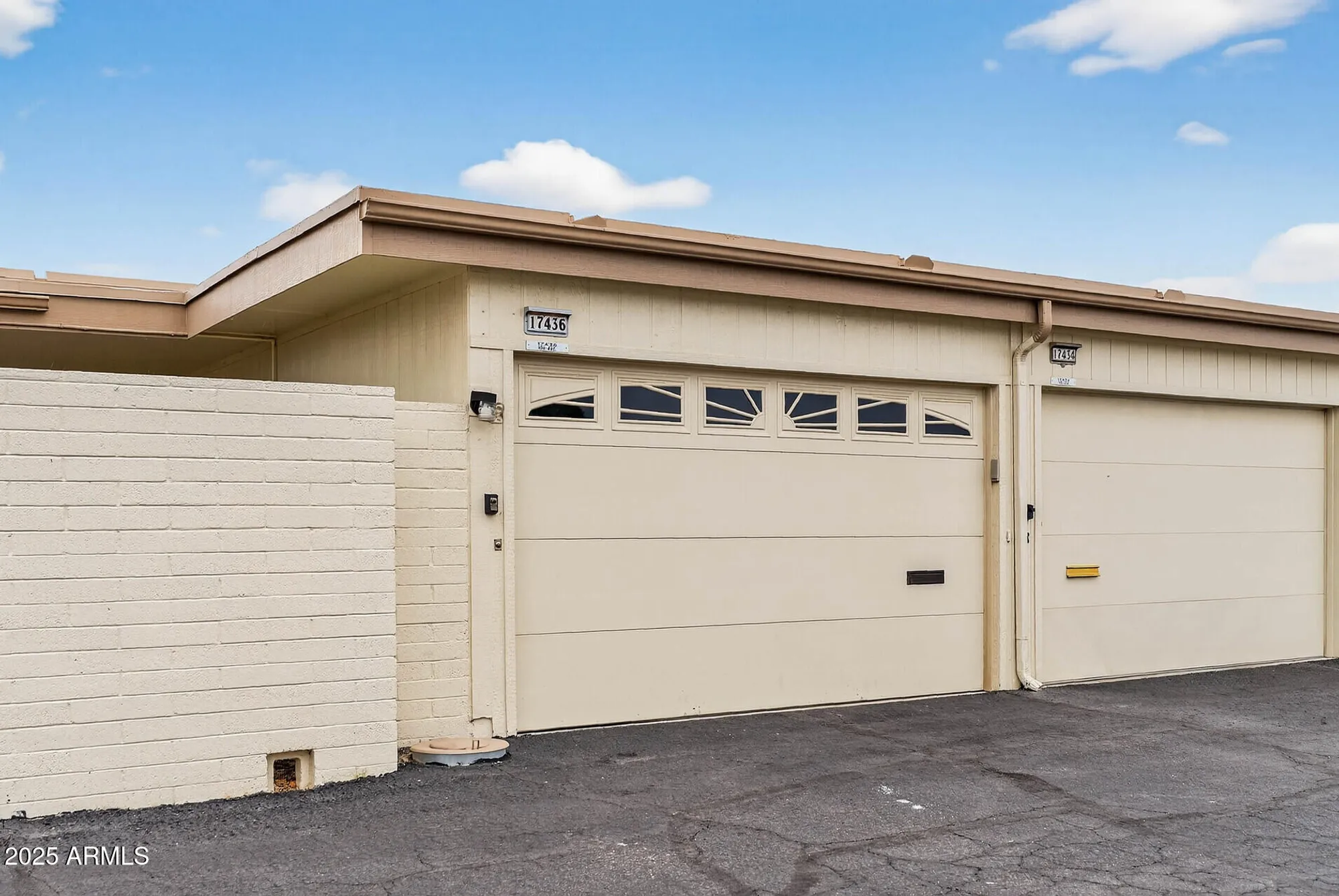 Property Slideshow image 42 of 45 | 17436 n 105th ave, Sun City, AZ, 85373