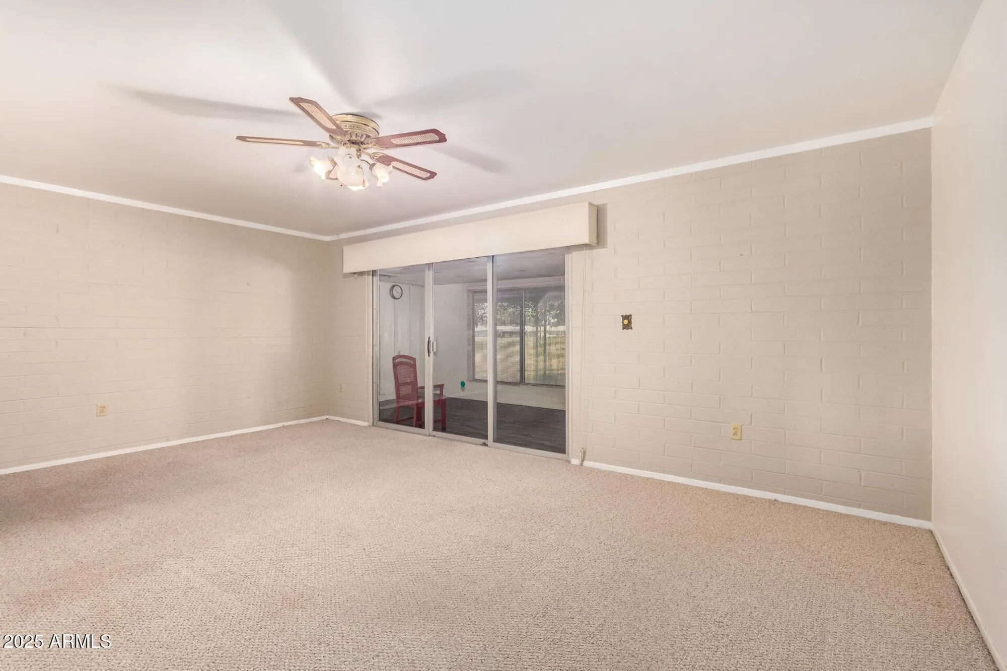 Property Slideshow image 9 of 28 | 11054 n coggins dr, Sun City, AZ, 85351