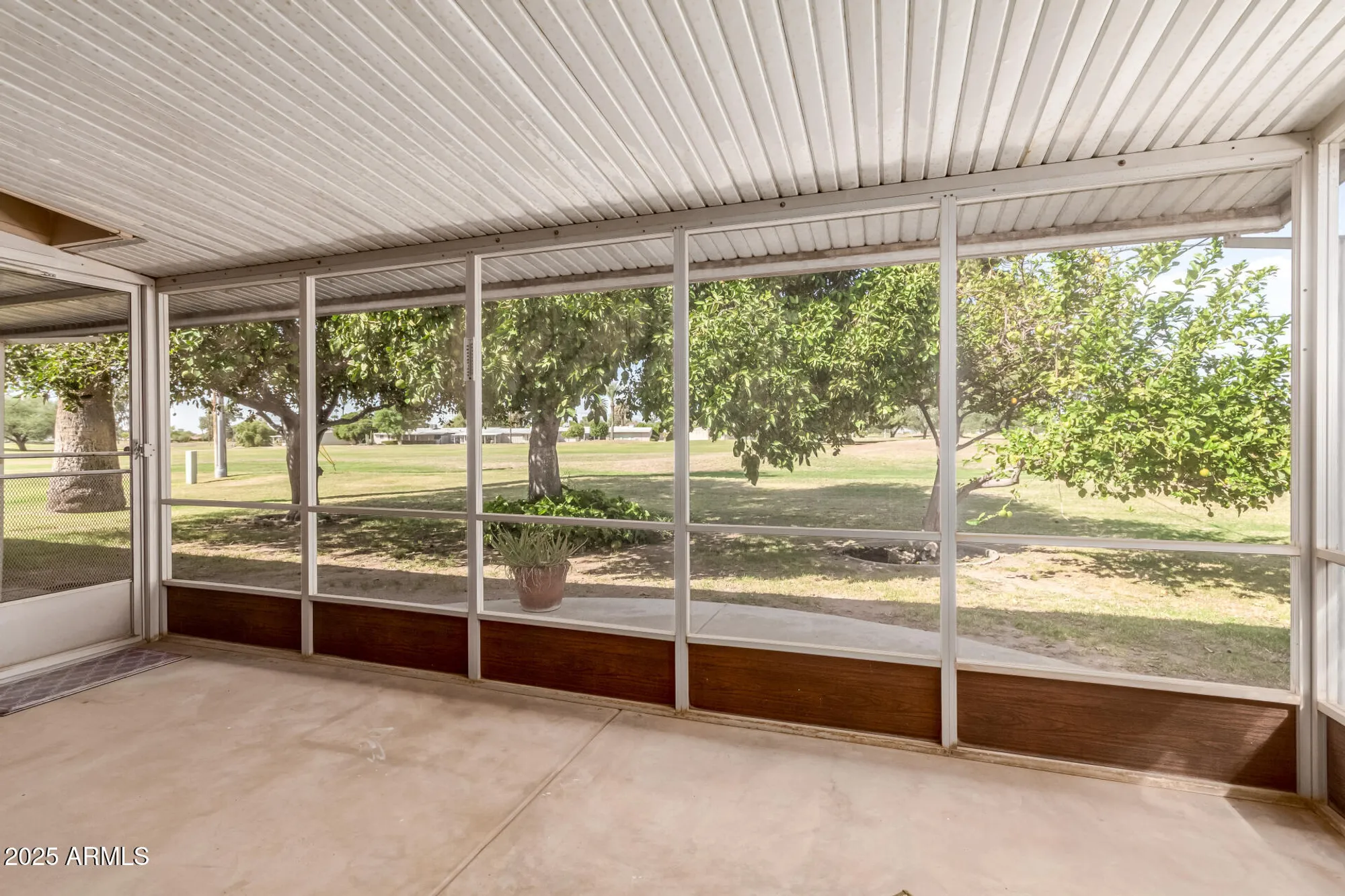 Property Slideshow image 22 of 28 | 11054 n coggins dr, Sun City, AZ, 85351