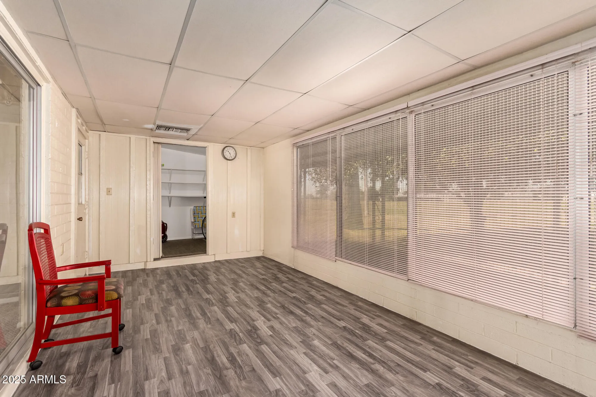 Property Slideshow image 19 of 28 | 11054 n coggins dr, Sun City, AZ, 85351