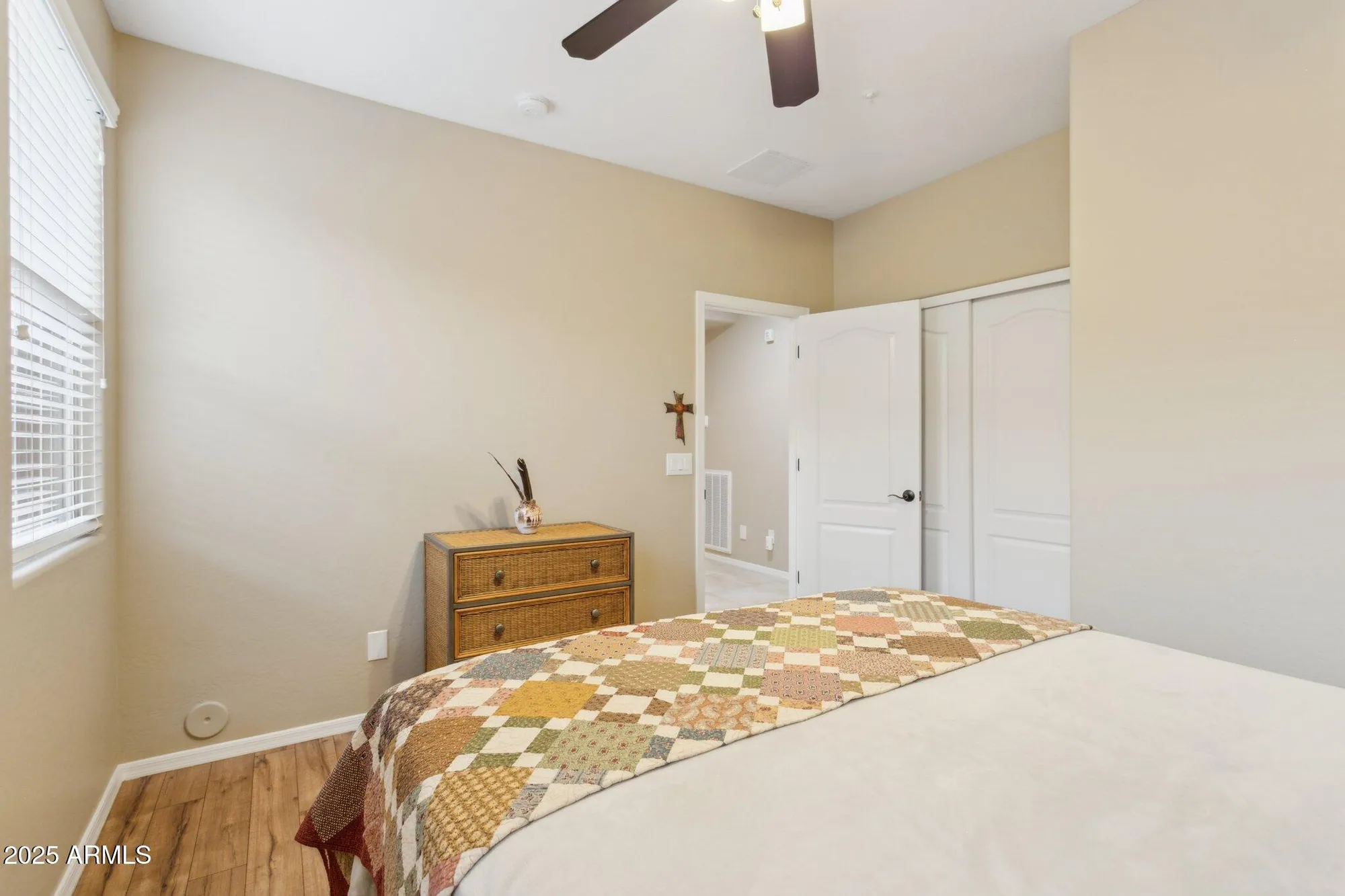 Property Slideshow image 26 of 61 | 12958 w fossil dr, Peoria, AZ, 85383