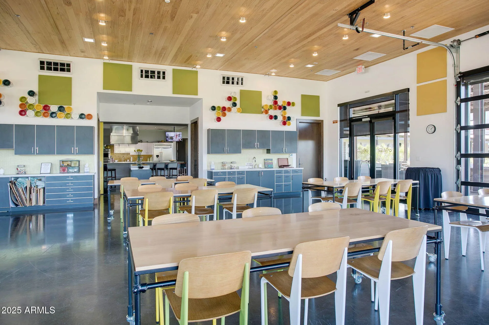 Property Slideshow image 48 of 61 | 12958 w fossil dr, Peoria, AZ, 85383