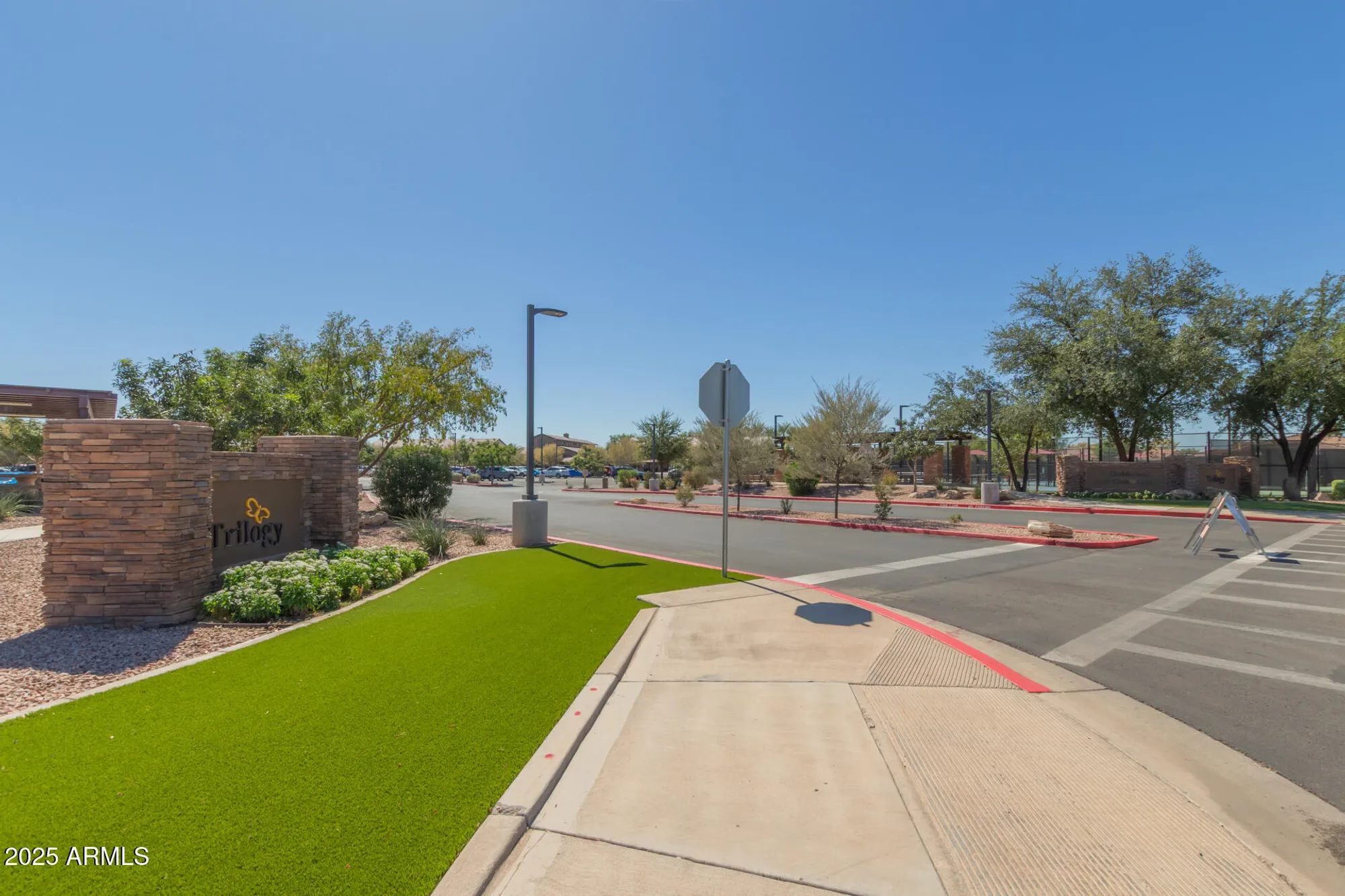 Property Slideshow image 43 of 47 | 4613 e walnut rd, Gilbert, AZ, 85298