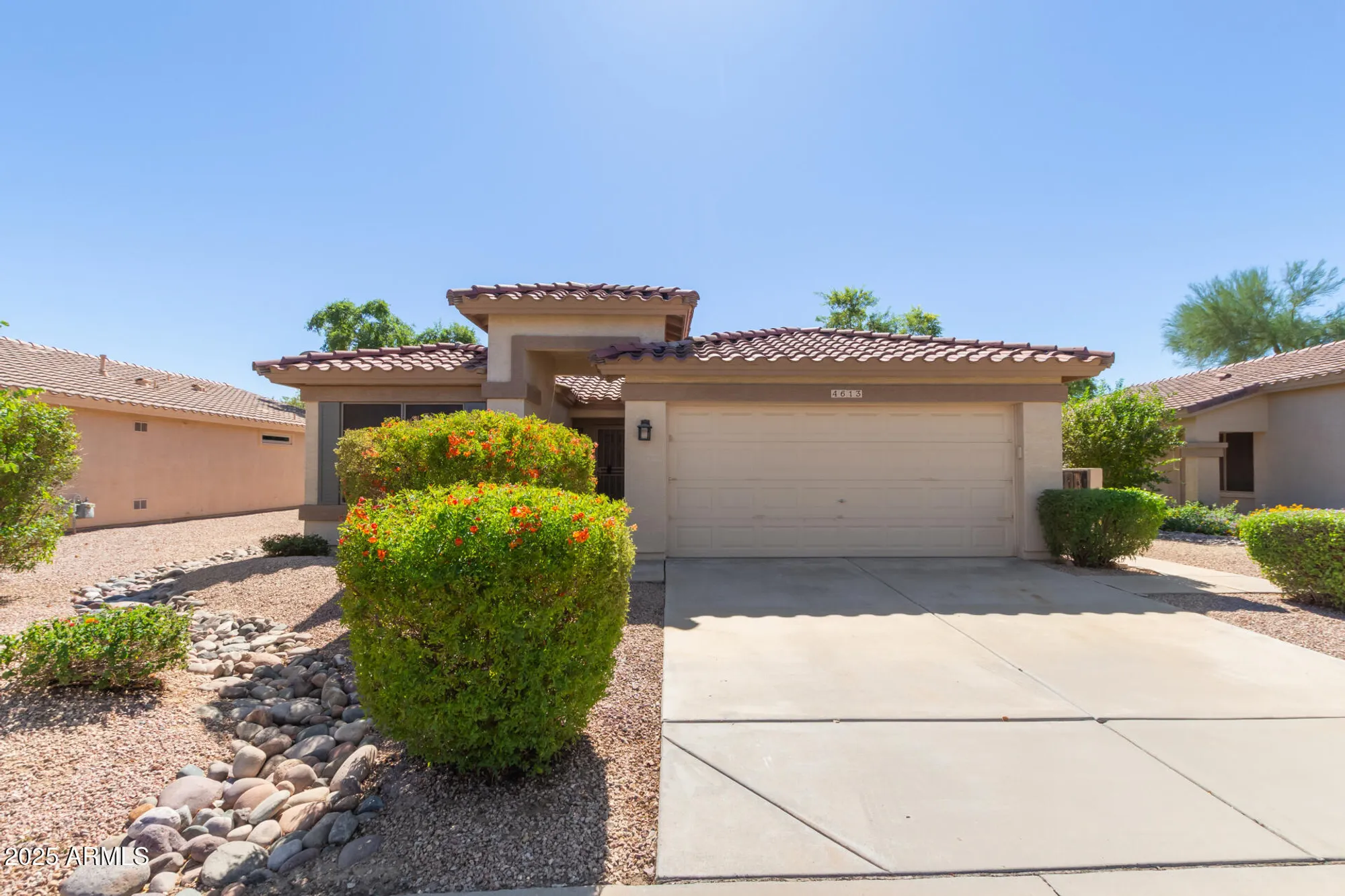 Property Slideshow image 1 of 47 | 4613 e walnut rd, Gilbert, AZ, 85298