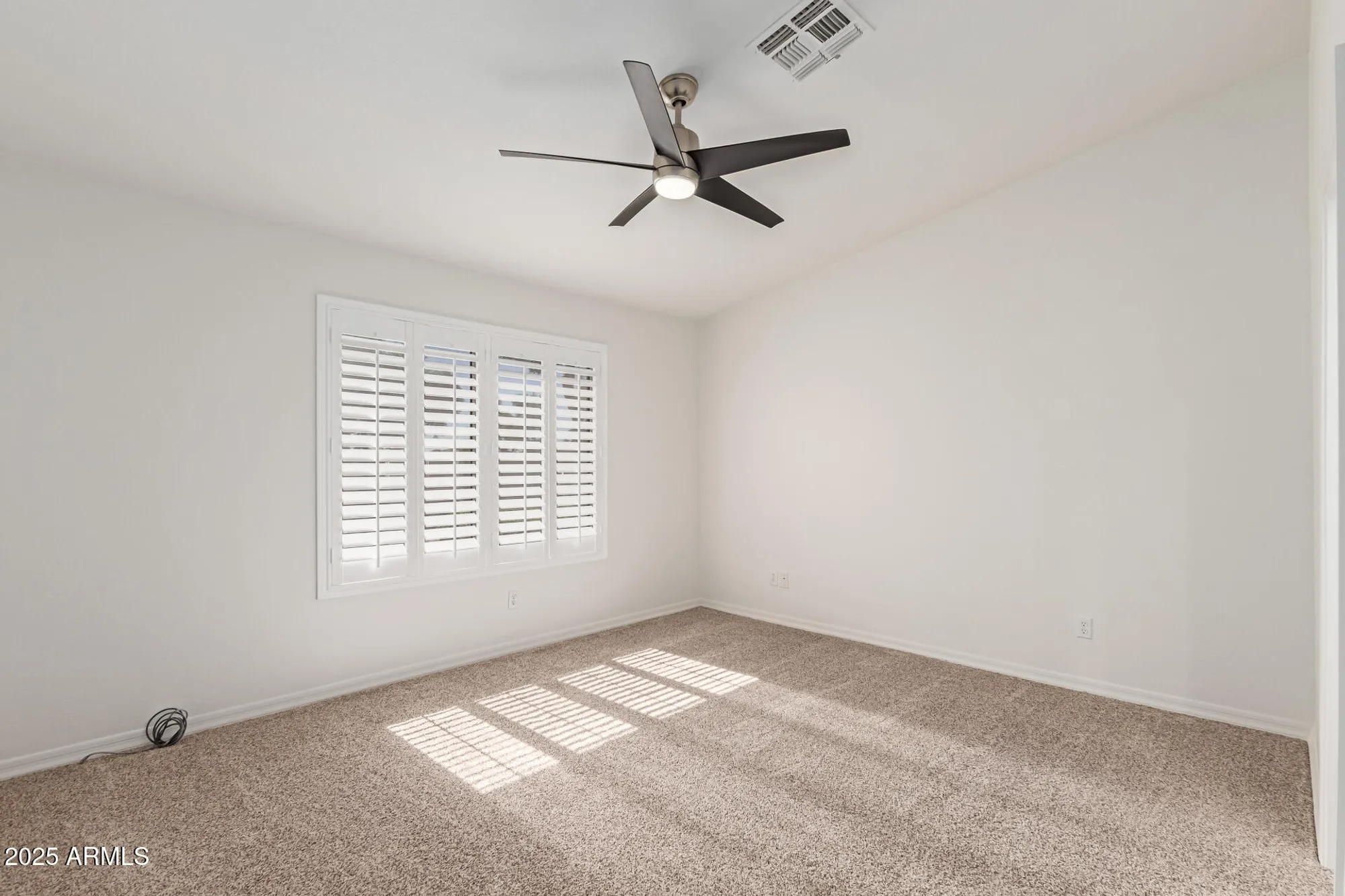 Property Slideshow image 19 of 47 | 4613 e walnut rd, Gilbert, AZ, 85298